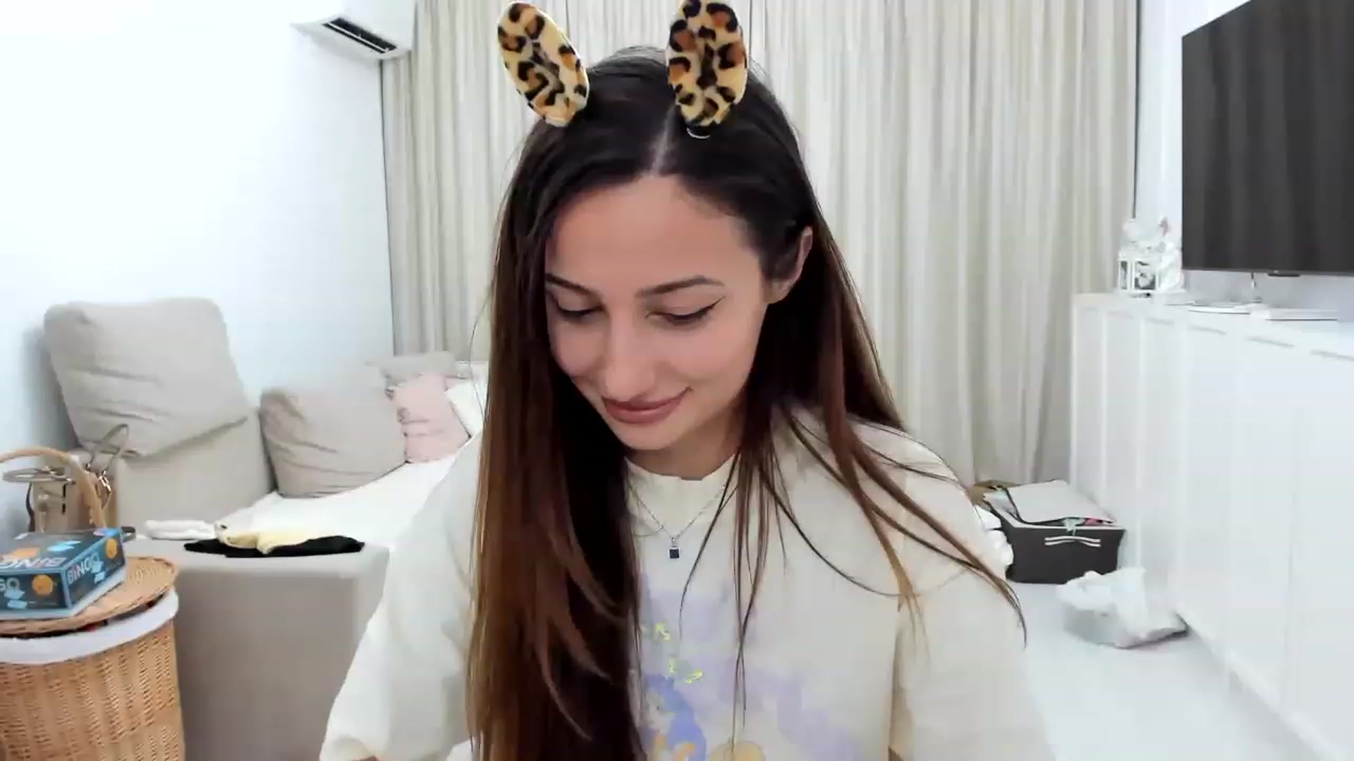 Gallery image thumbnail from Wennndyk's myfreecams stream on, 08/04/2023, 22:36 image 10 of 20