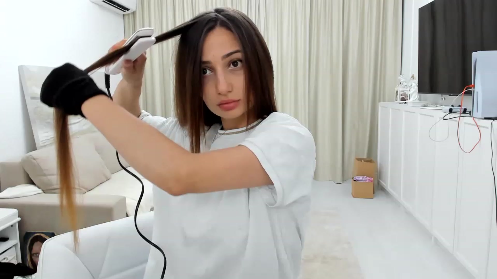 Gallery image thumbnail from Wennndyk's myfreecams stream on, 08/13/2023, 21:11 image 5 of 20