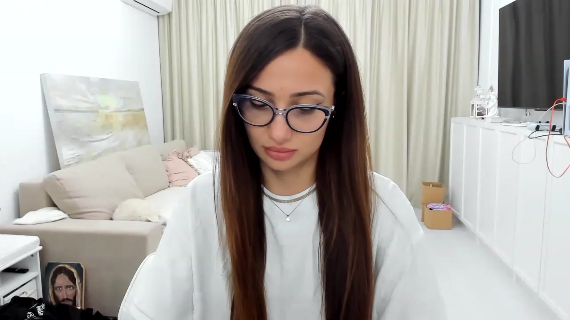 Gallery image thumbnail from Wennndyk's myfreecams stream on, 08/13/2023, 23:08 image 17 of 20