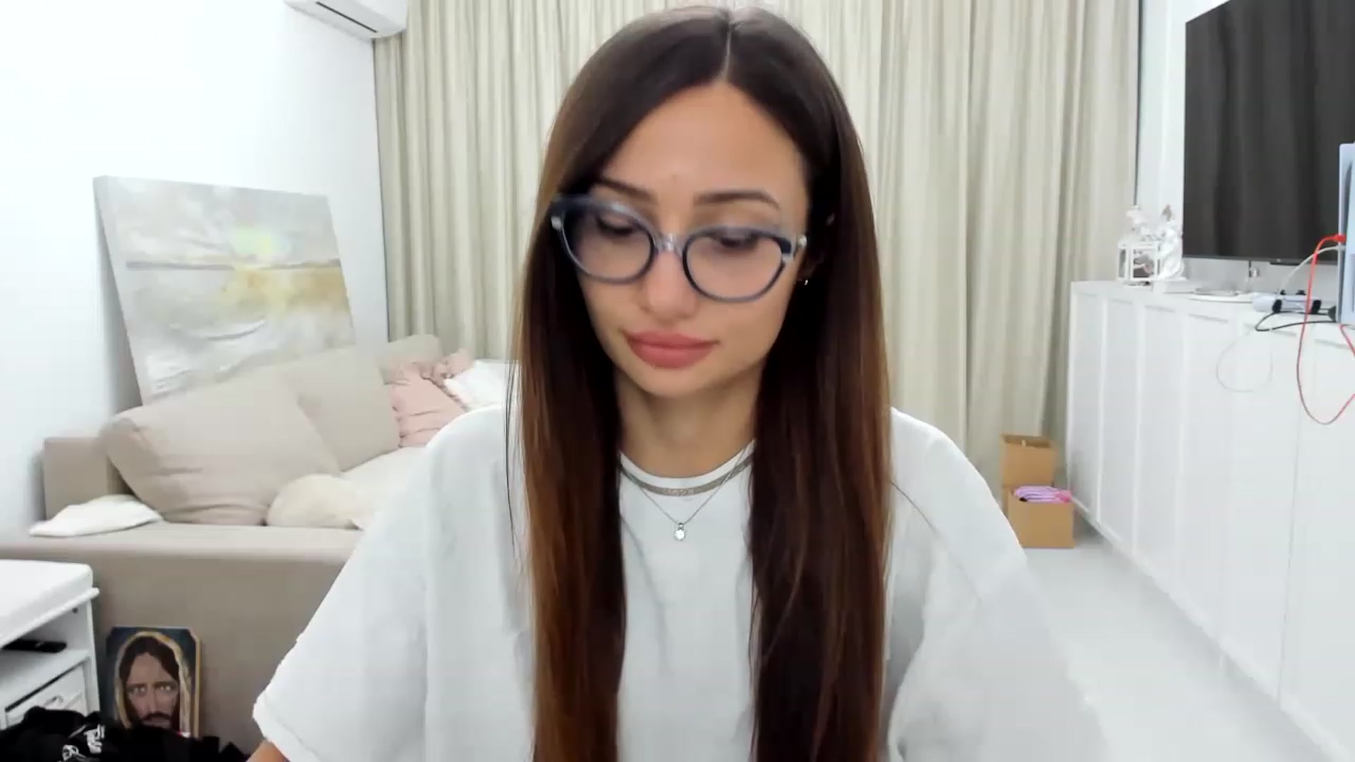 Gallery image thumbnail from Wennndyk's myfreecams stream on, 08/13/2023, 23:08 image 18 of 20