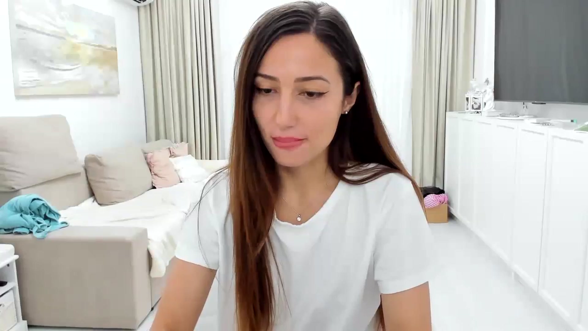 Gallery image thumbnail from Wennndyk's myfreecams stream on, 08/20/2023, 13:16 image 5 of 20