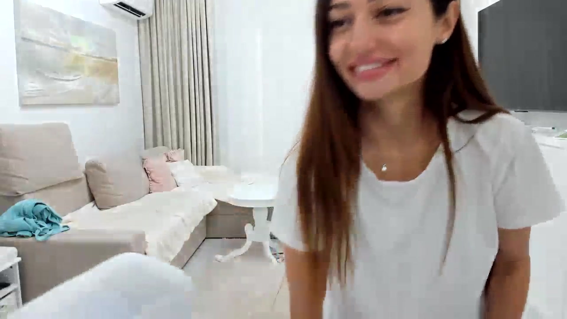 Gallery image thumbnail from Wennndyk's myfreecams stream on, 08/20/2023, 13:36 image 14 of 20