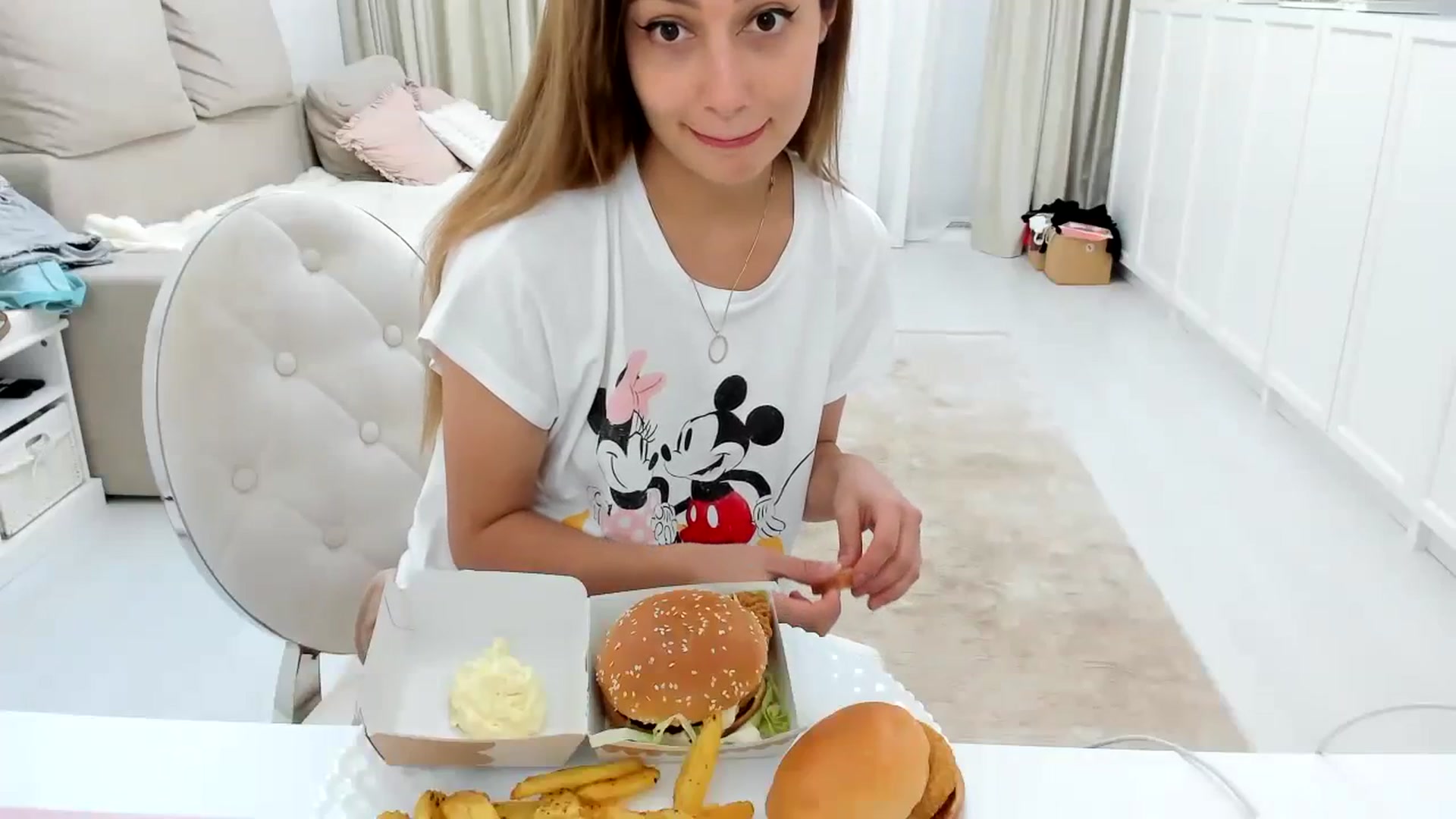 Gallery image thumbnail from Wennndyk's myfreecams stream on, 09/10/2023, 18:47 image 3 of 20