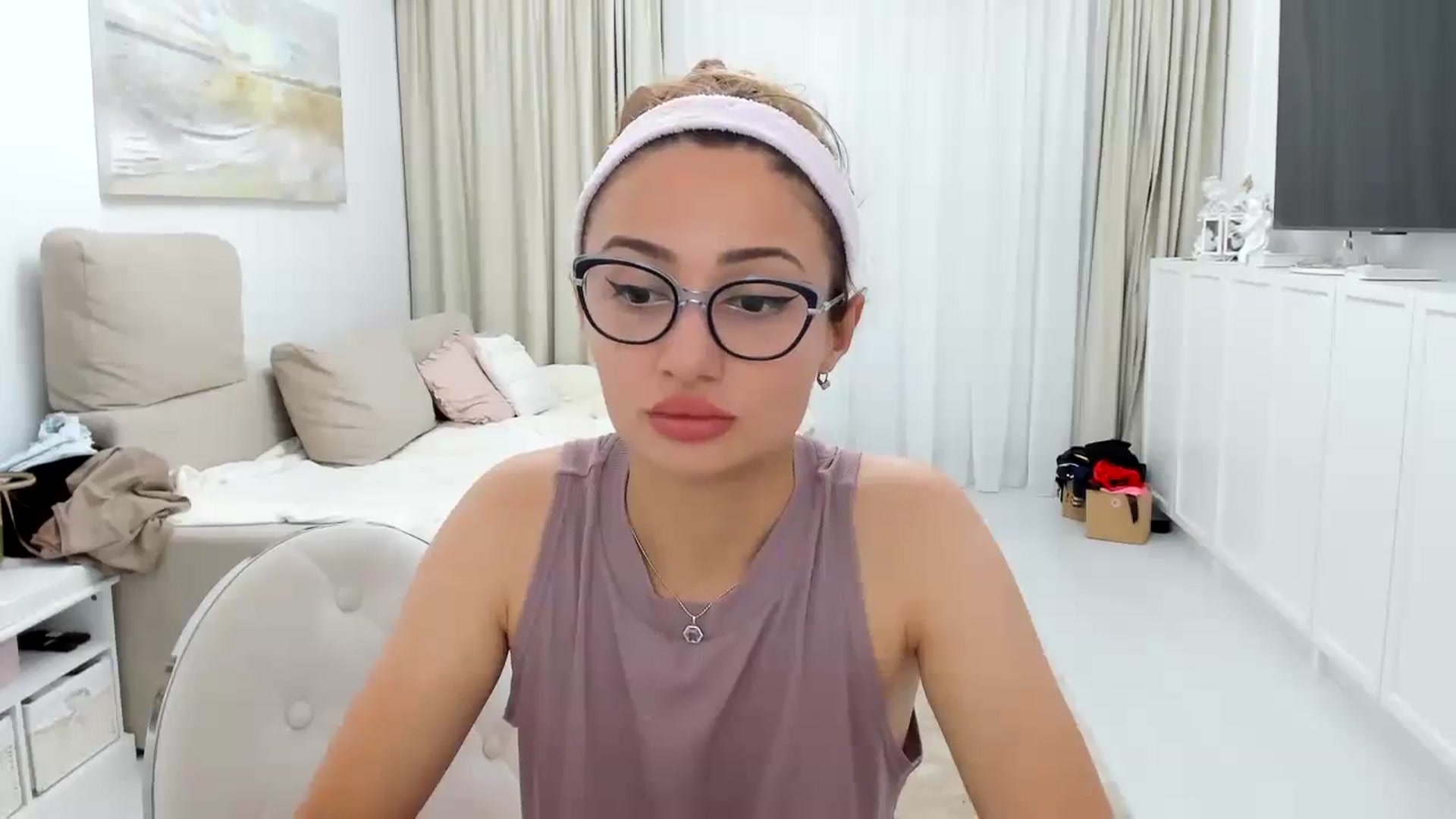 Gallery image thumbnail from Wennndyk's myfreecams stream on, 09/29/2023, 23:03 image 9 of 20