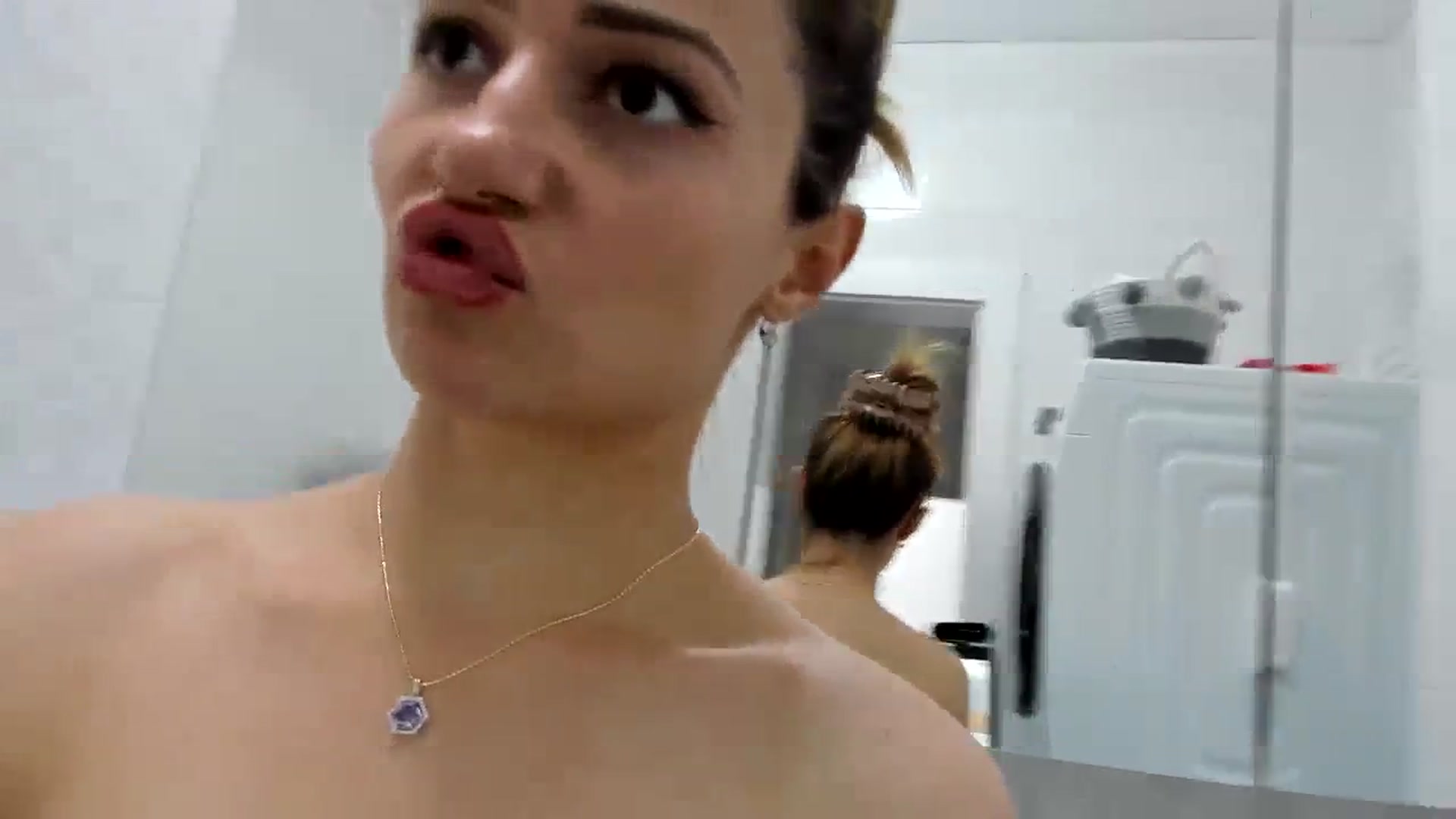 Gallery image thumbnail from Wennndyk's myfreecams stream on, 10/07/2023, 24:12 image 10 of 20