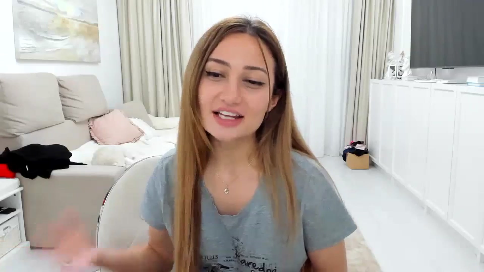 Gallery image thumbnail from Wennndyk's myfreecams stream on, 10/15/2023, 22:28 image 10 of 20