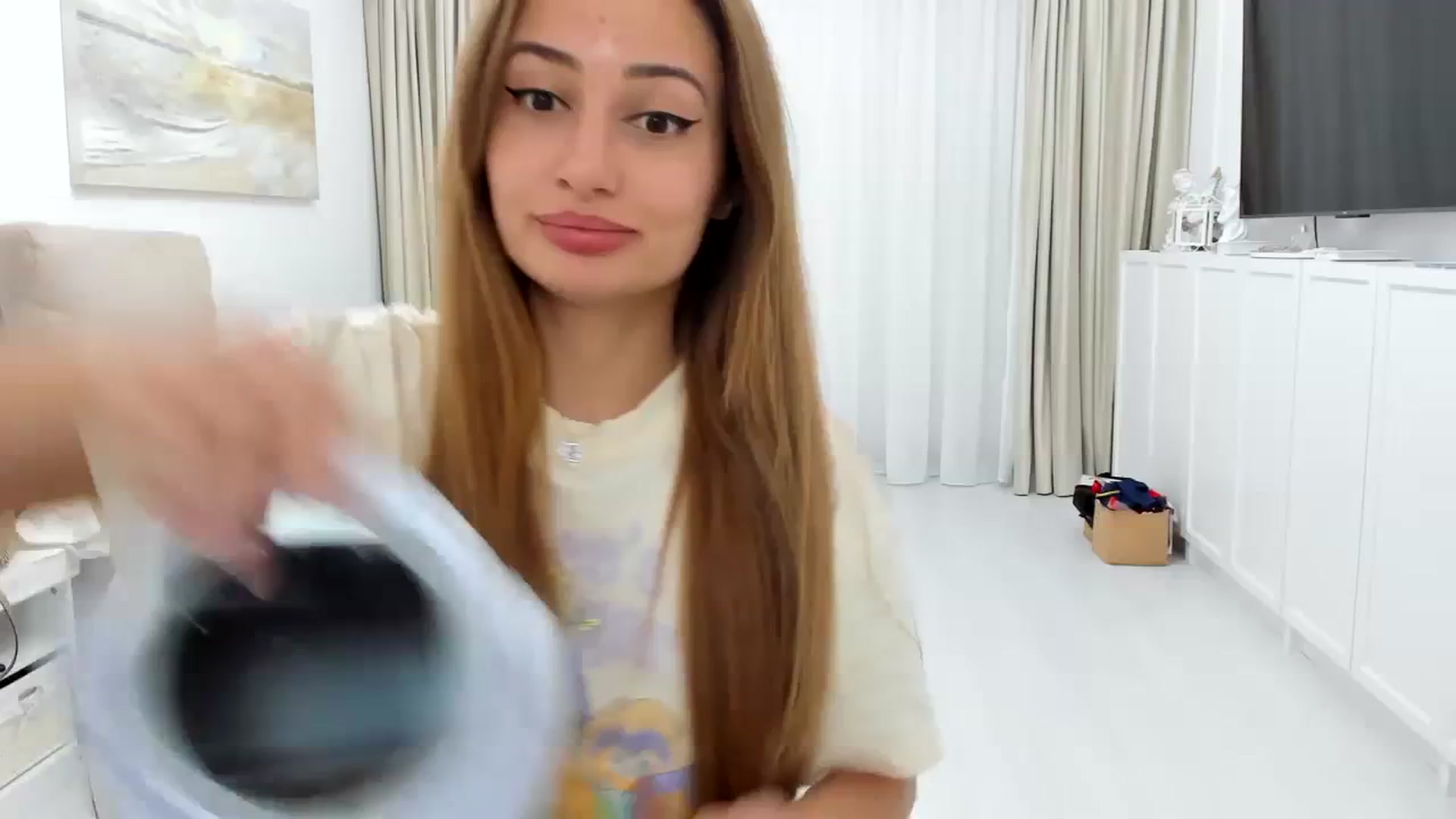 Gallery image thumbnail from Wennndyk's myfreecams stream on, 10/22/2023, 20:40 image 1 of 20