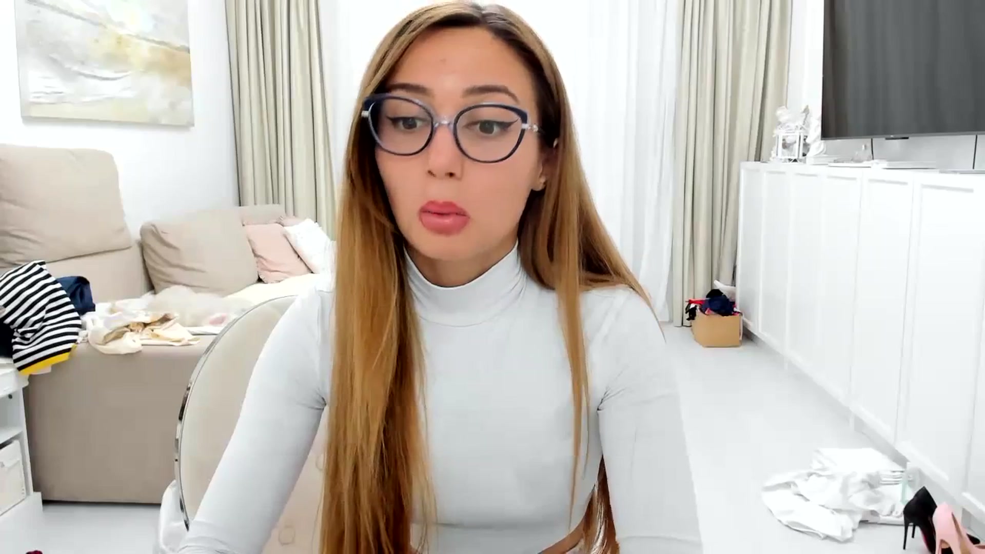 Gallery image thumbnail from Wennndyk's myfreecams stream on, 10/22/2023, 22:43 image 16 of 20