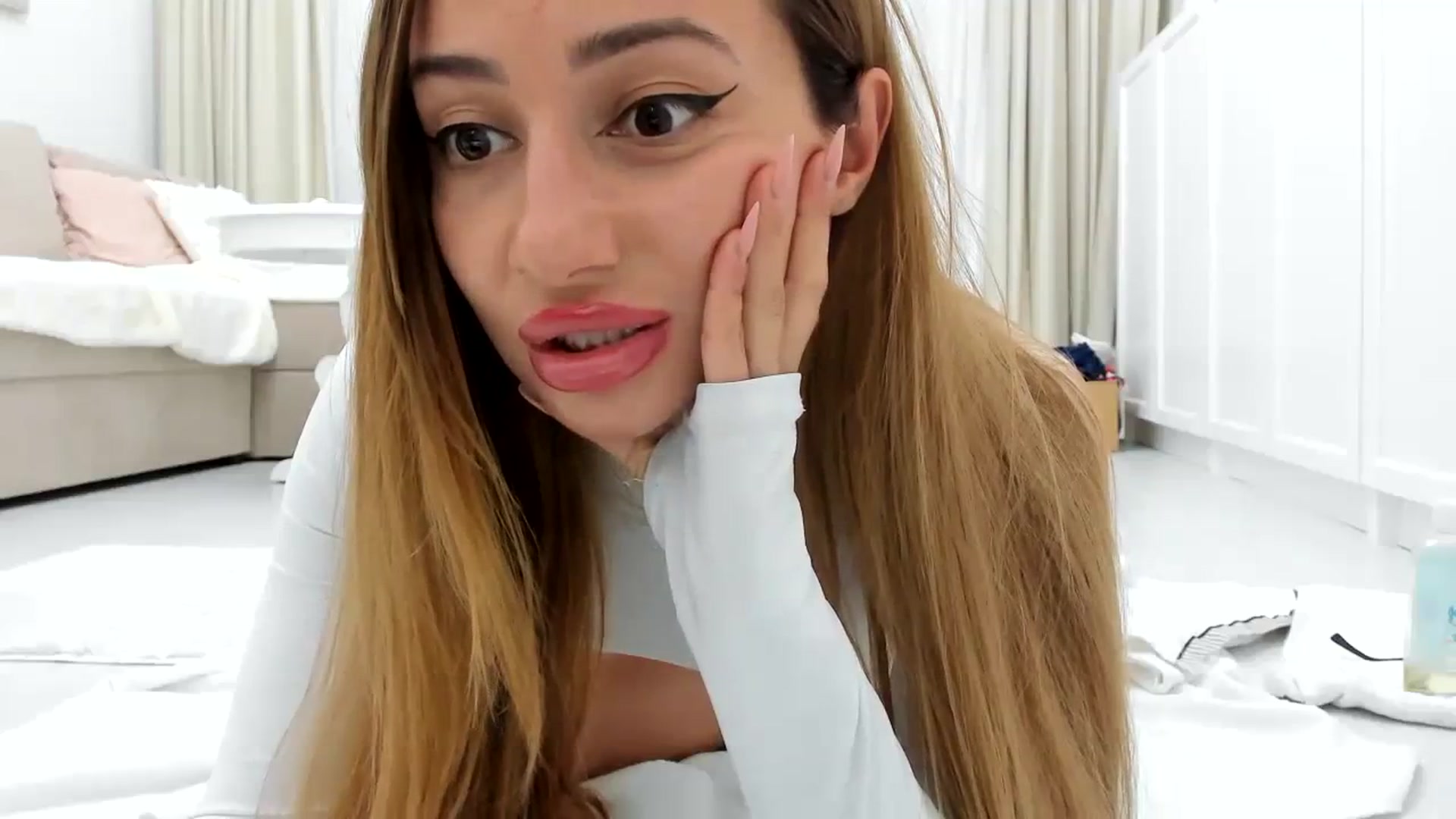 Gallery image thumbnail from Wennndyk's myfreecams stream on, 10/22/2023, 23:23 image 20 of 20