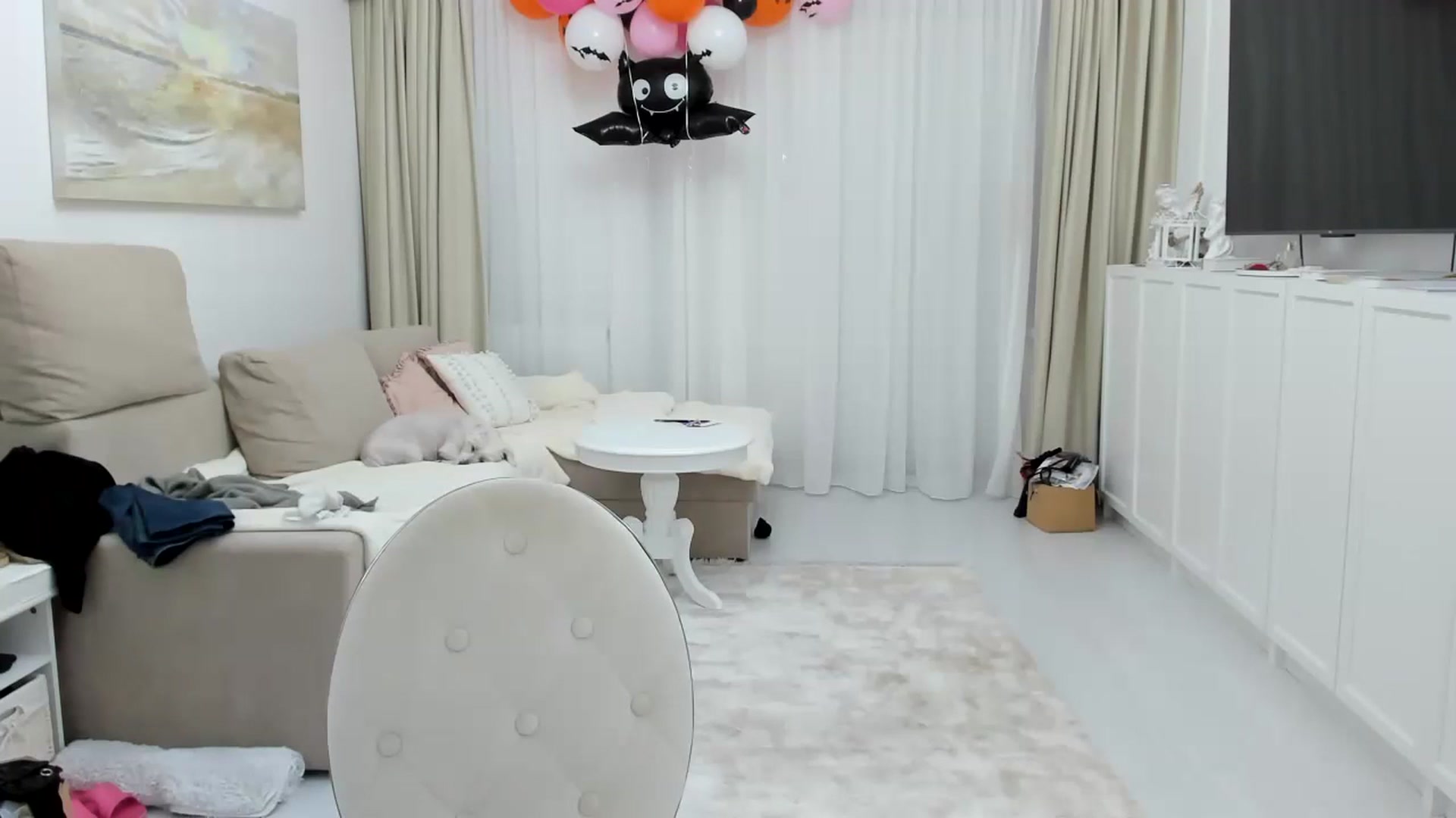 Gallery image thumbnail from Wennndyk's myfreecams stream on, 10/28/2023, 21:56 image 4 of 20