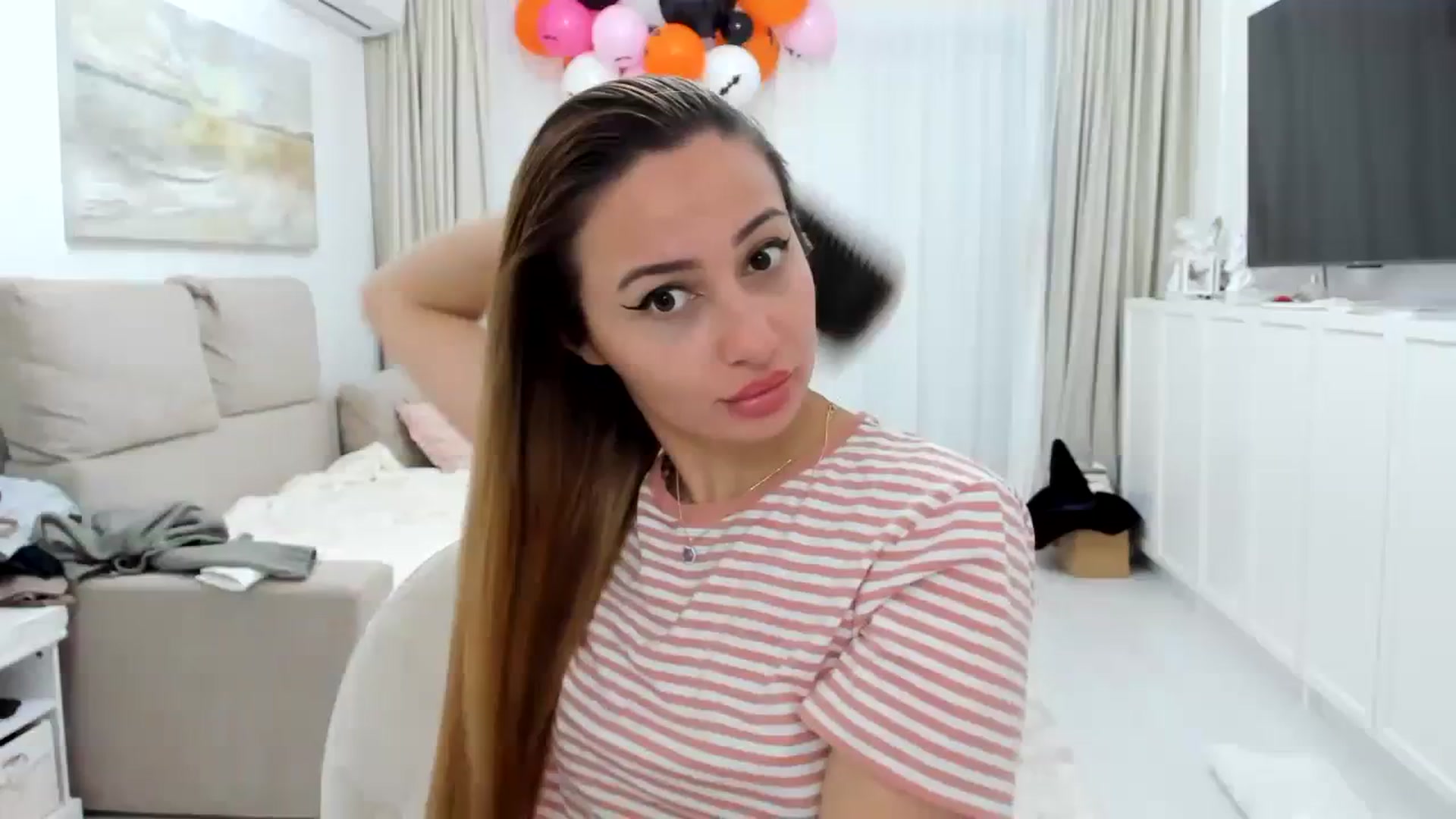 Gallery image thumbnail from Wennndyk's myfreecams stream on, 11/01/2023, 24:55 image 15 of 20