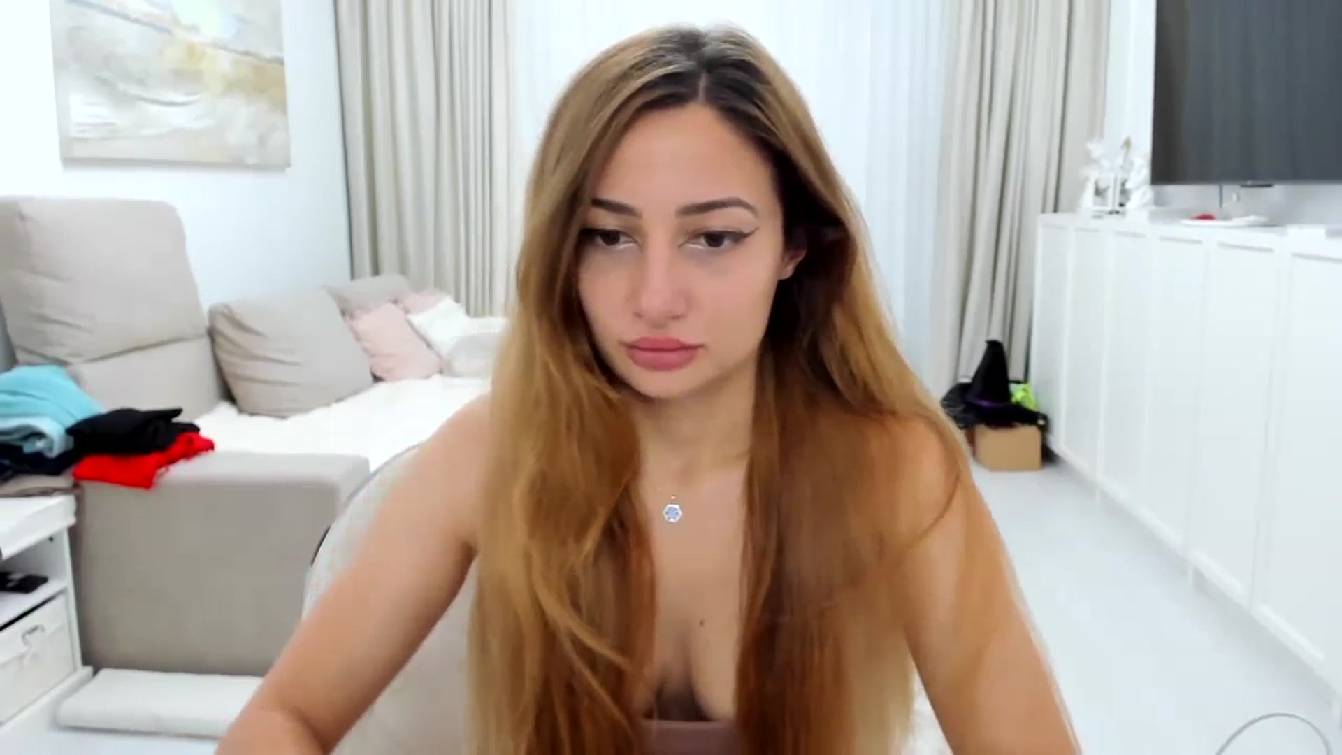 Gallery image thumbnail from Wennndyk's myfreecams stream on, 11/05/2023, 01:36 image 18 of 20