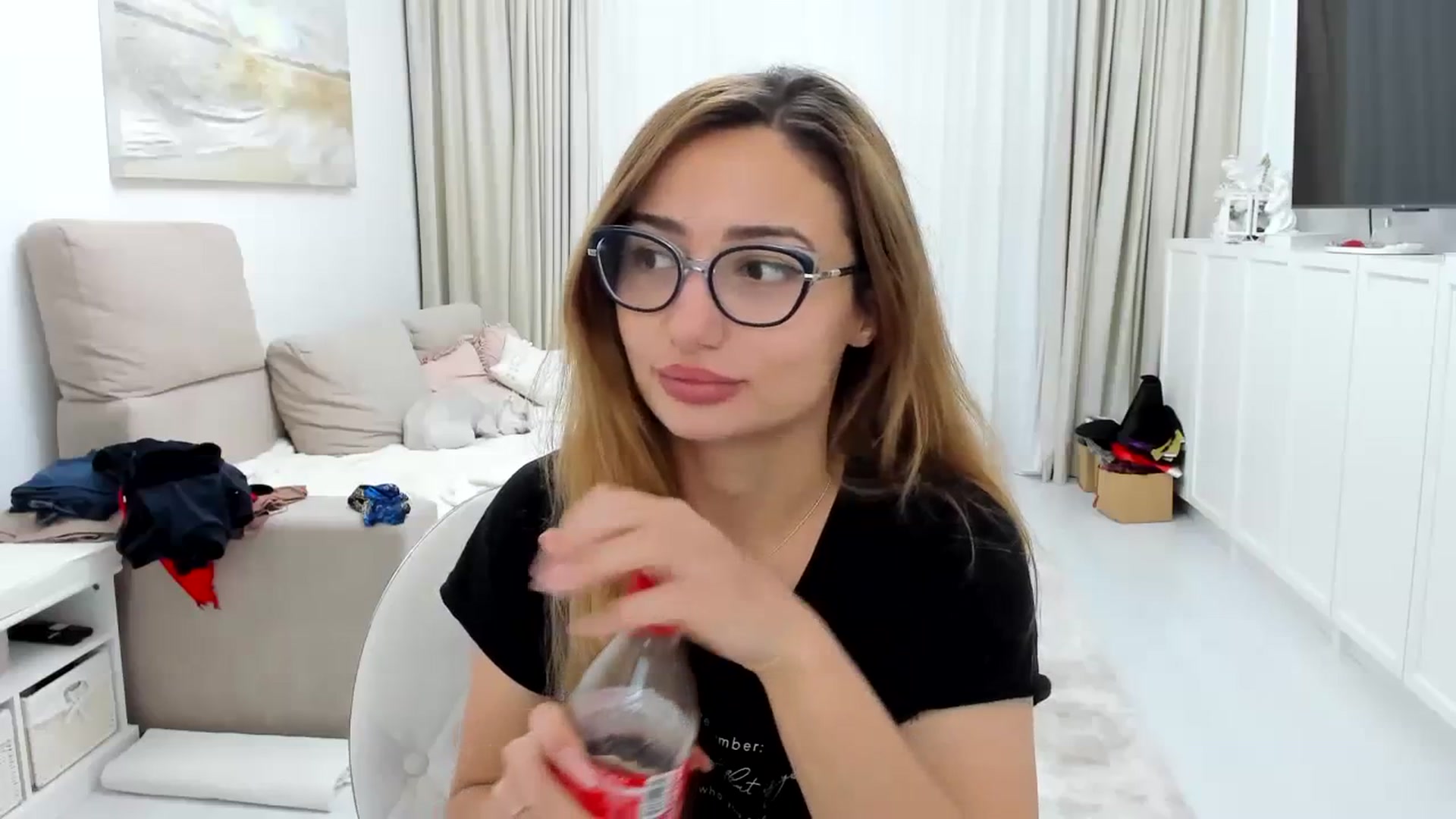 Gallery image thumbnail from Wennndyk's myfreecams stream on, 11/05/2023, 23:51 image 11 of 20