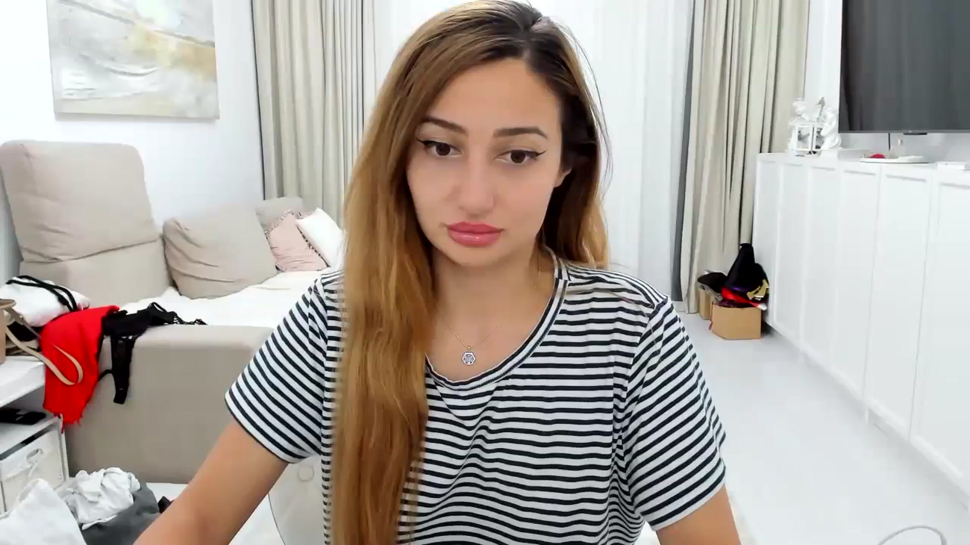 Gallery image thumbnail from Wennndyk's myfreecams stream on, 11/07/2023, 22:16 image 16 of 20