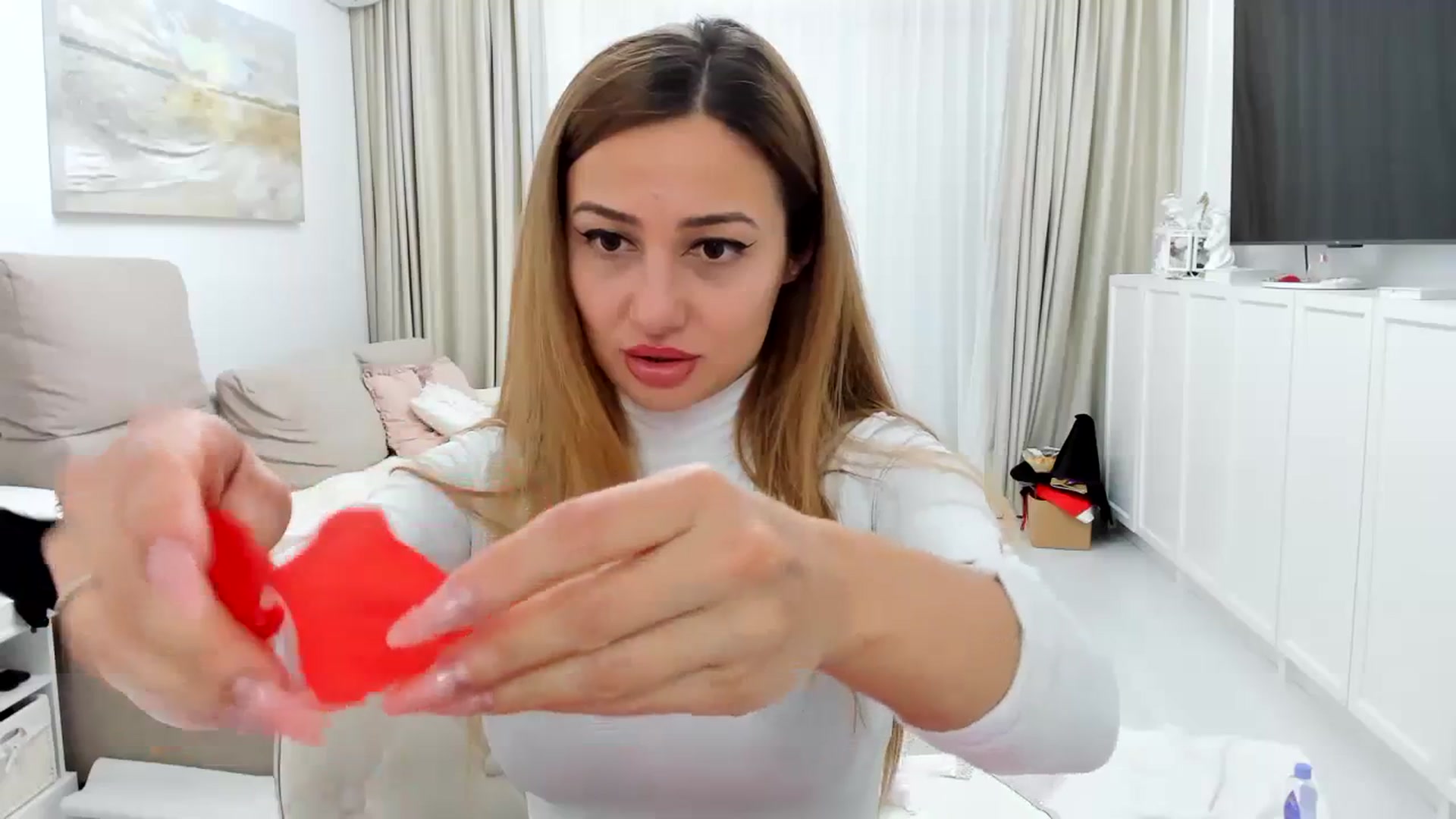 Gallery image thumbnail from Wennndyk's myfreecams stream on, 11/10/2023, 23:37 image 13 of 20