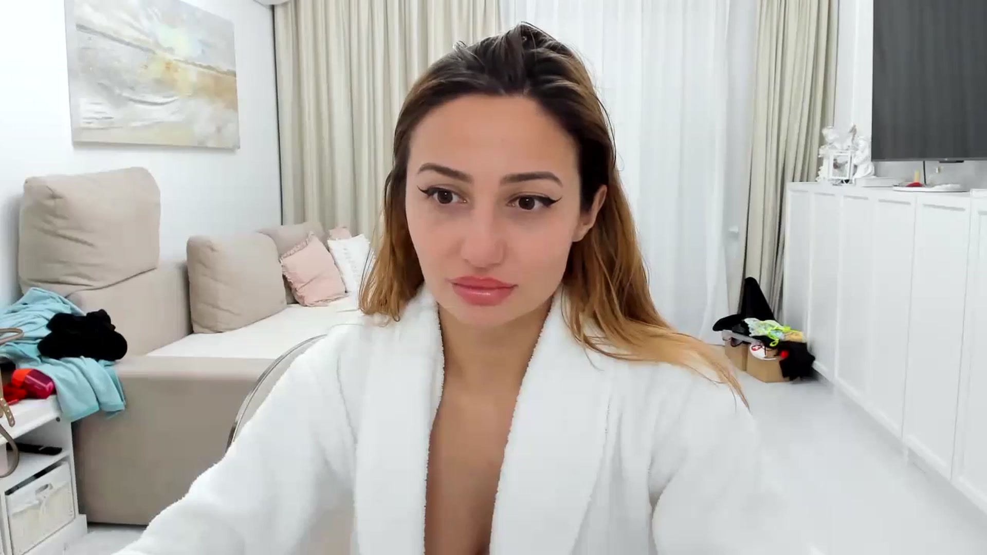 Gallery image thumbnail from Wennndyk's myfreecams stream on, 11/18/2023, 24:05 image 11 of 20