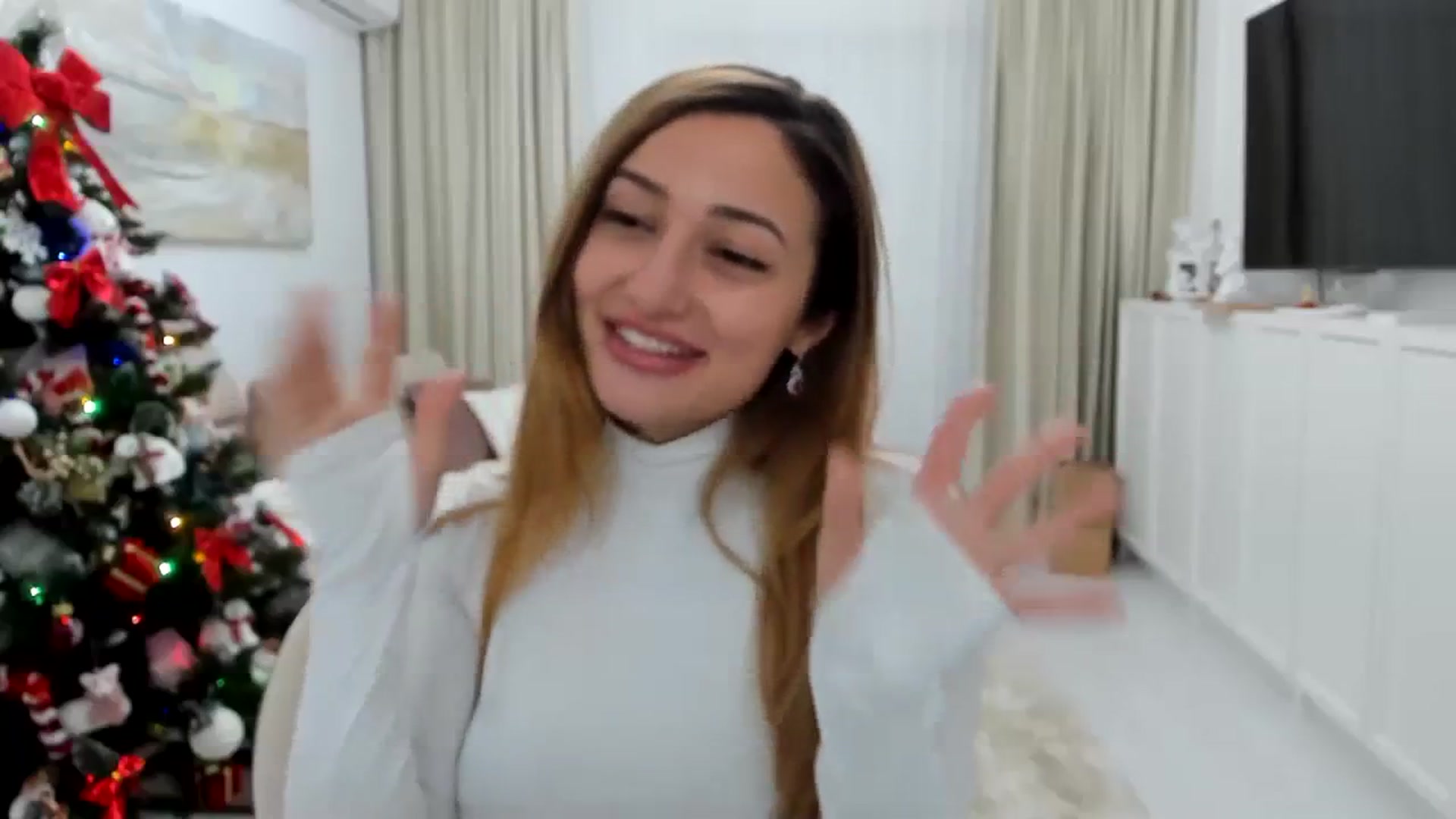 Gallery image thumbnail from Wennndyk's myfreecams stream on, 11/26/2023, 22:07 image 11 of 20