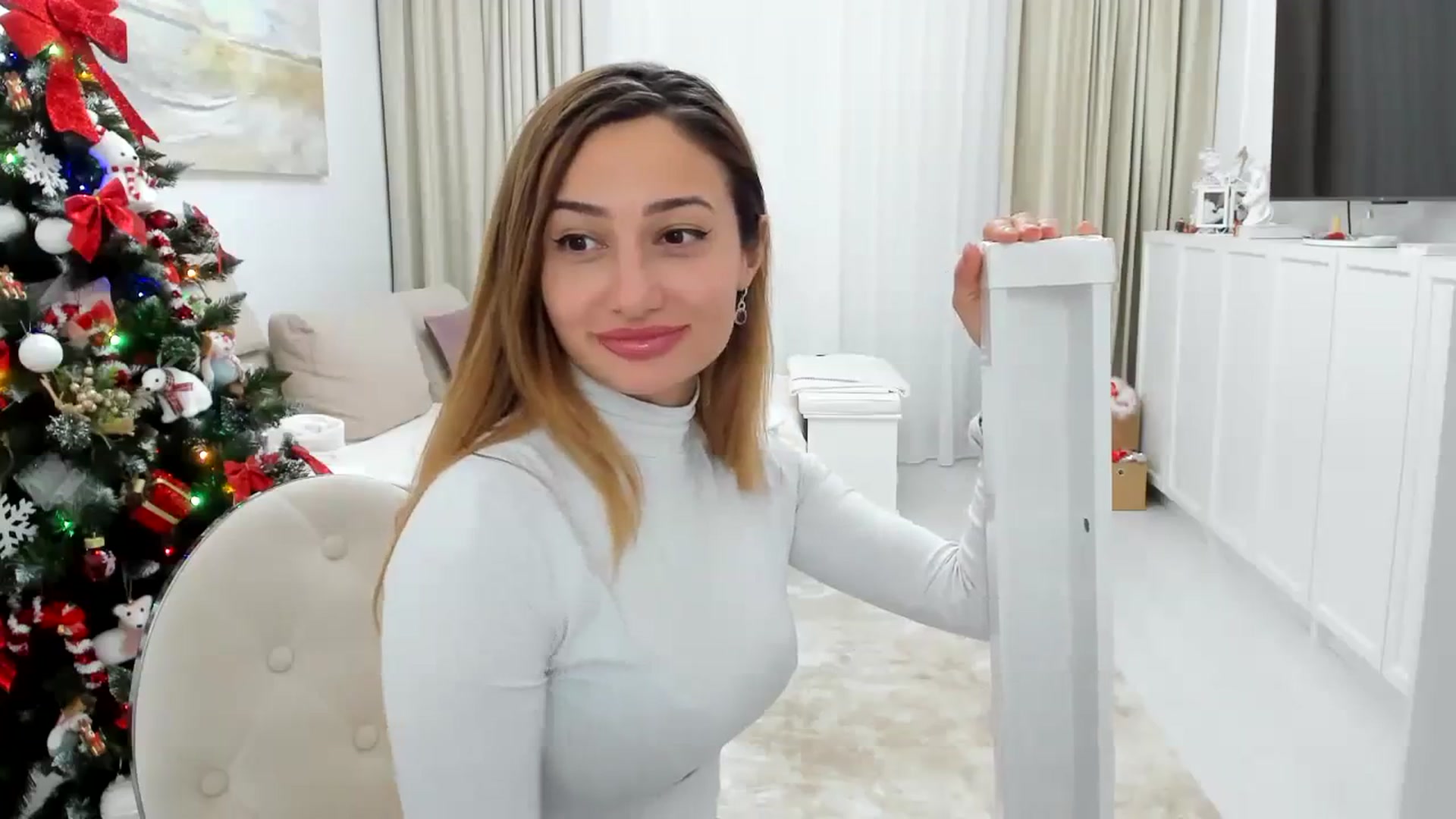 Gallery image thumbnail from Wennndyk's myfreecams stream on, 11/26/2023, 22:59 image 2 of 20