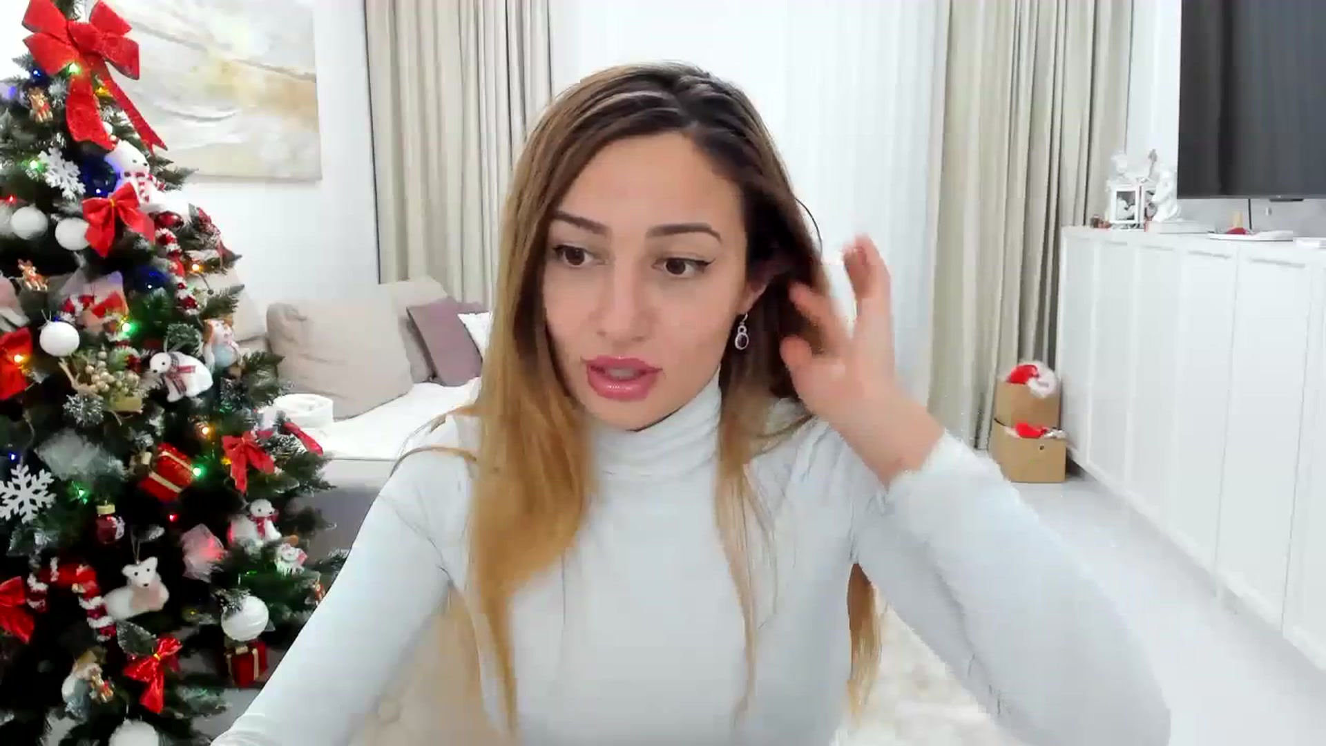 Gallery image thumbnail from Wennndyk's myfreecams stream on, 11/26/2023, 22:59 image 6 of 20