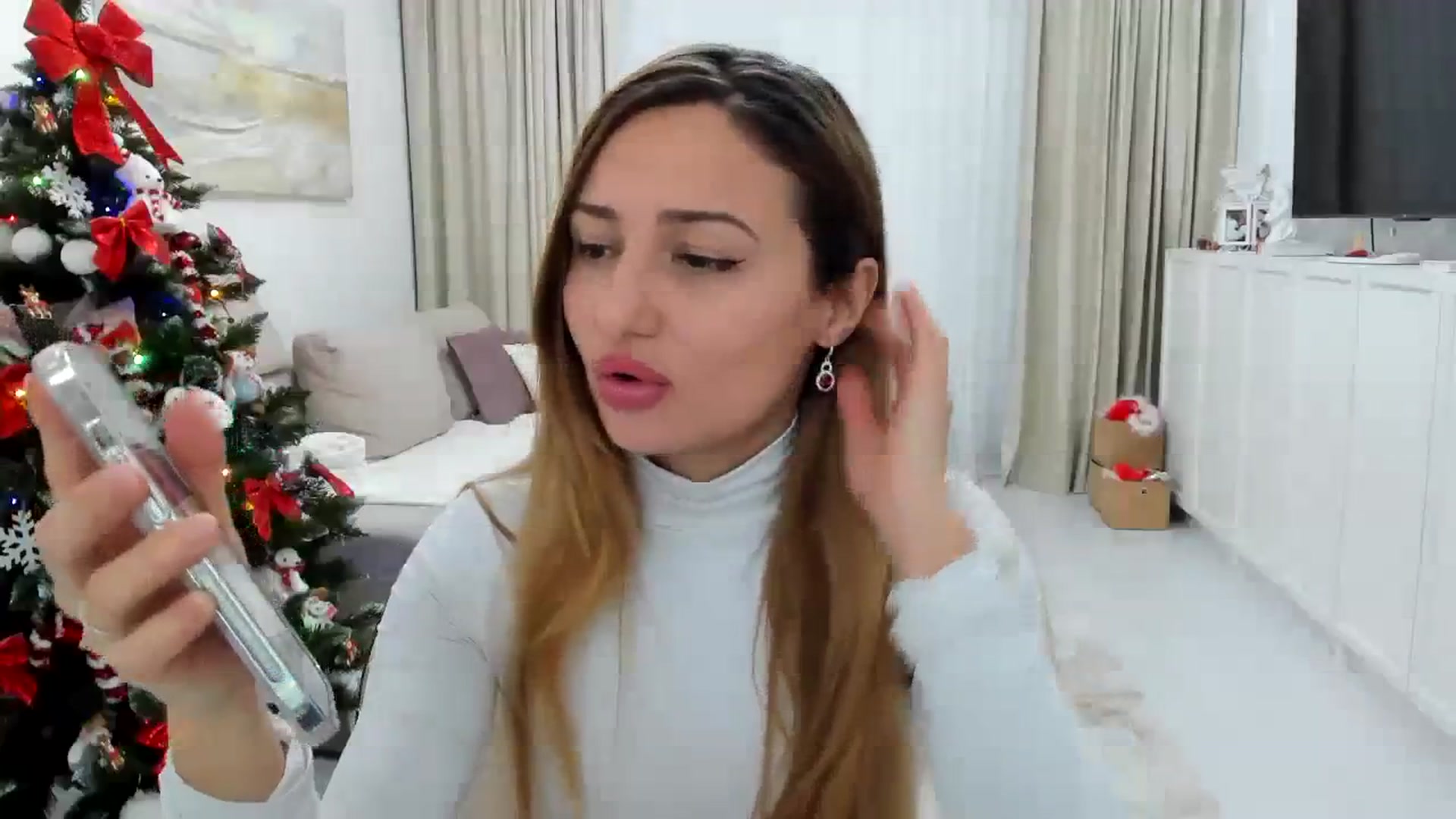 Gallery image thumbnail from Wennndyk's myfreecams stream on, 11/26/2023, 22:59 image 10 of 20