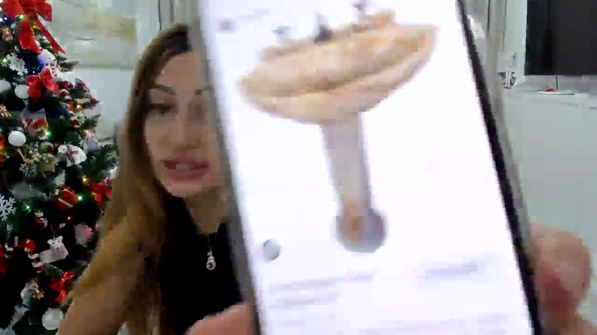 Gallery image thumbnail from Wennndyk's myfreecams stream on, 11/27/2023, 24:23 image 2 of 20