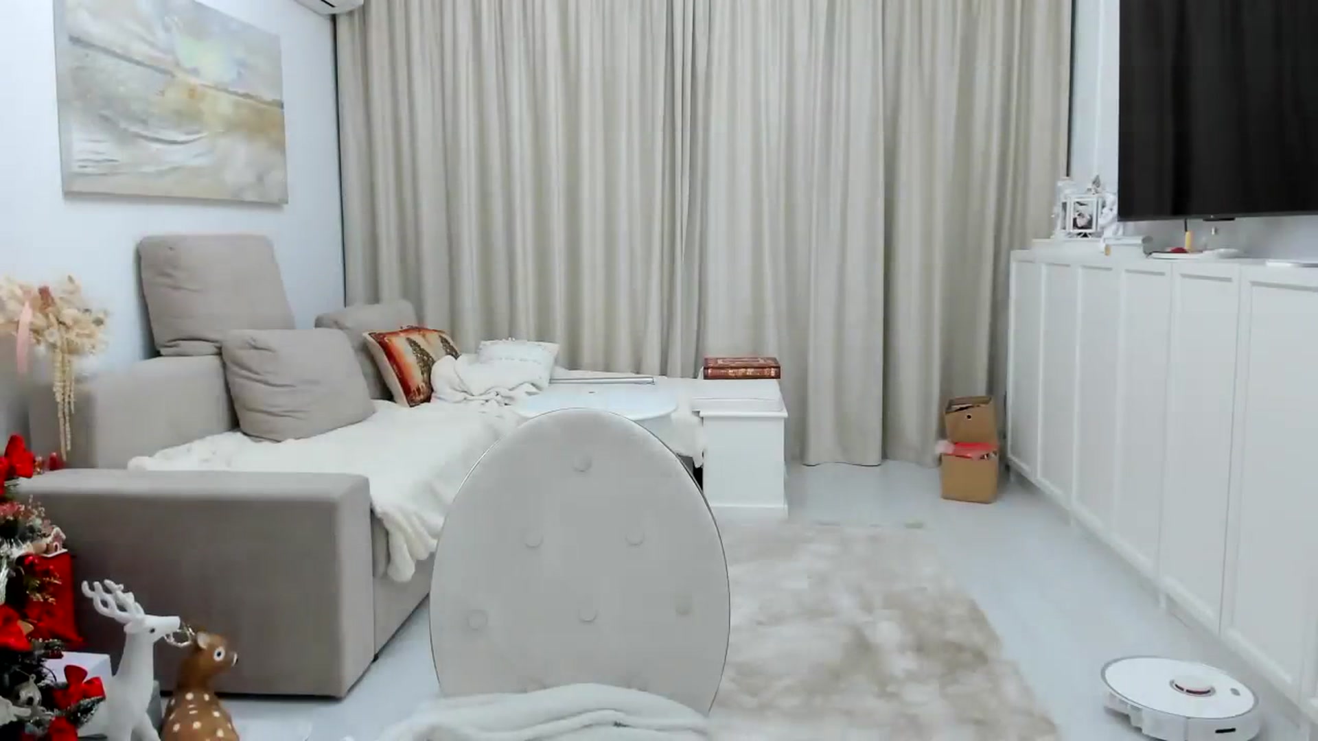Gallery image thumbnail from Wennndyk's myfreecams stream on, 12/06/2023, 23:34 image 5 of 20