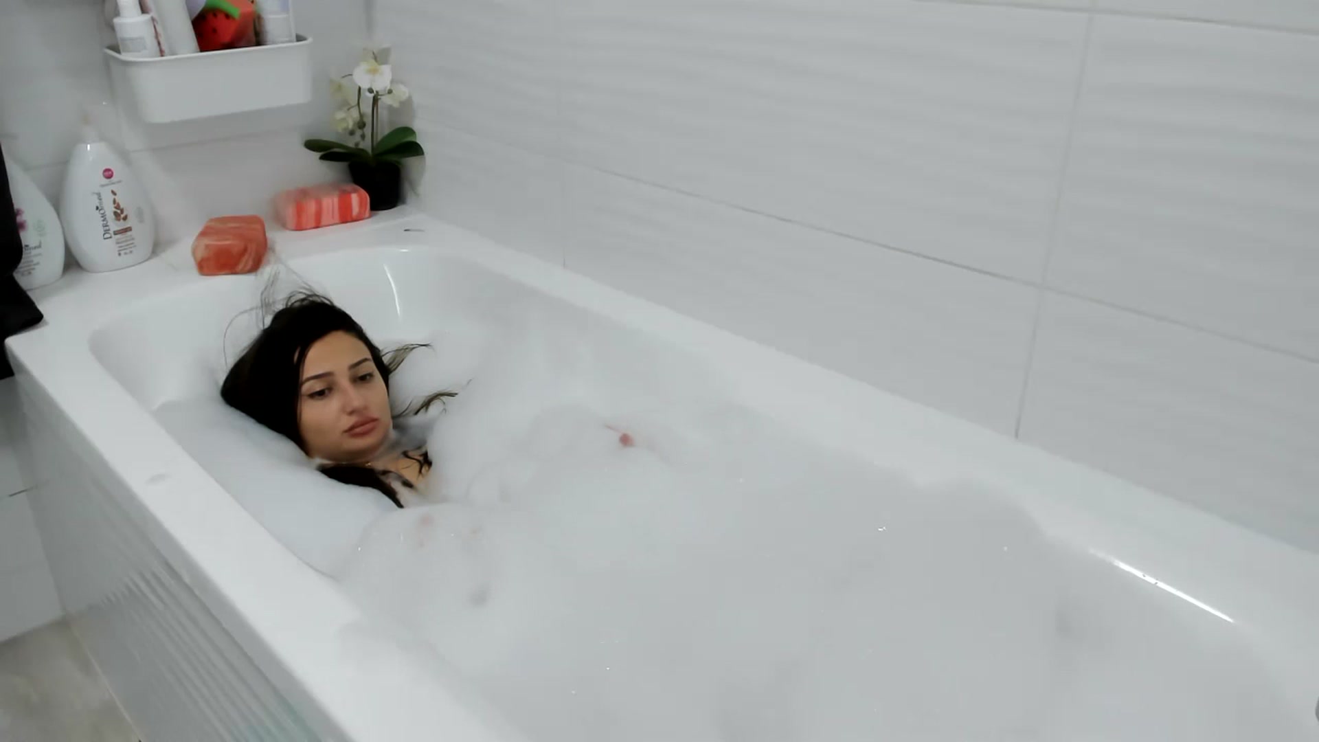Gallery image thumbnail from Wennndyk's myfreecams stream on, 12/10/2023, 01:34 image 7 of 20