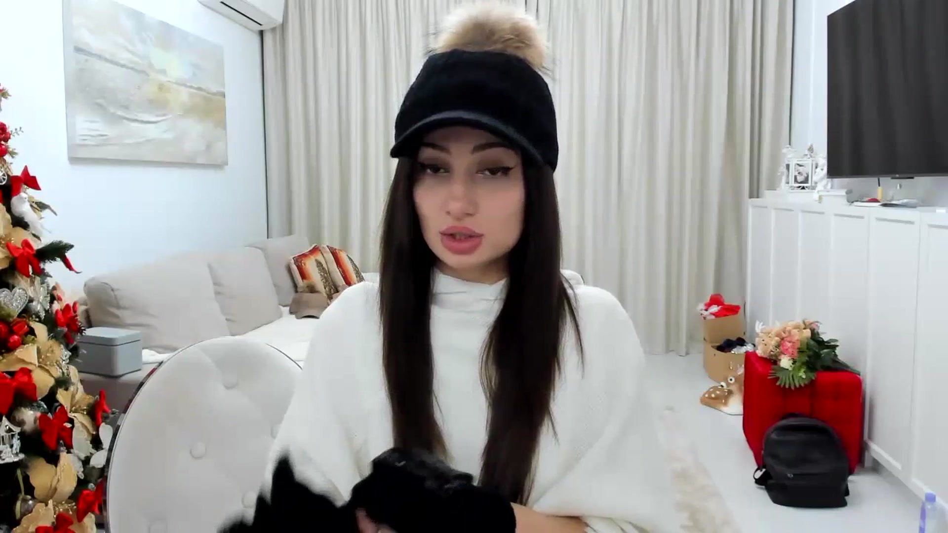 Gallery image thumbnail from Wennndyk's myfreecams stream on, 12/15/2023, 24:05 image 6 of 20