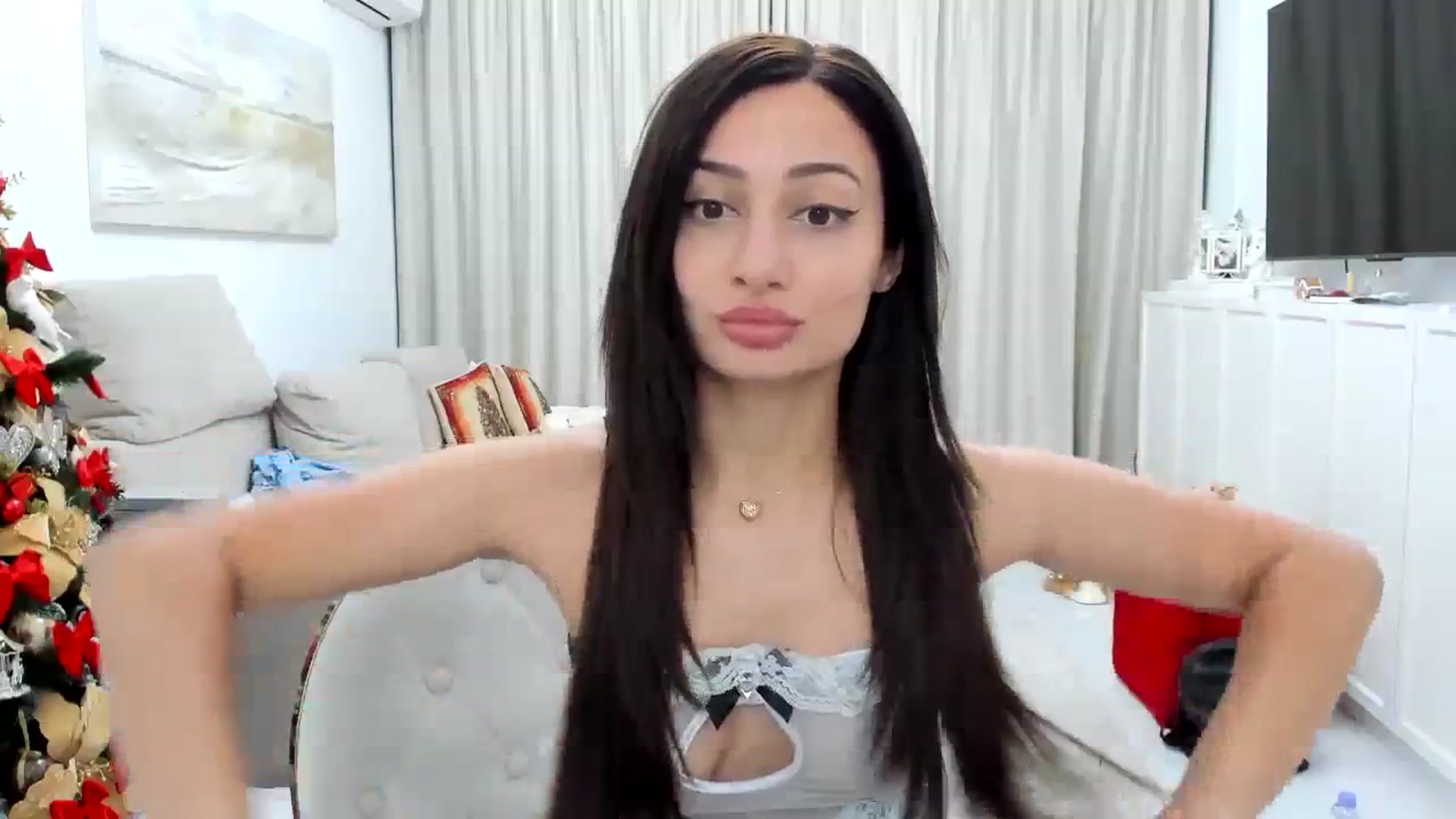 Gallery image thumbnail from Wennndyk's myfreecams stream on, 12/17/2023, 19:32 image 10 of 20