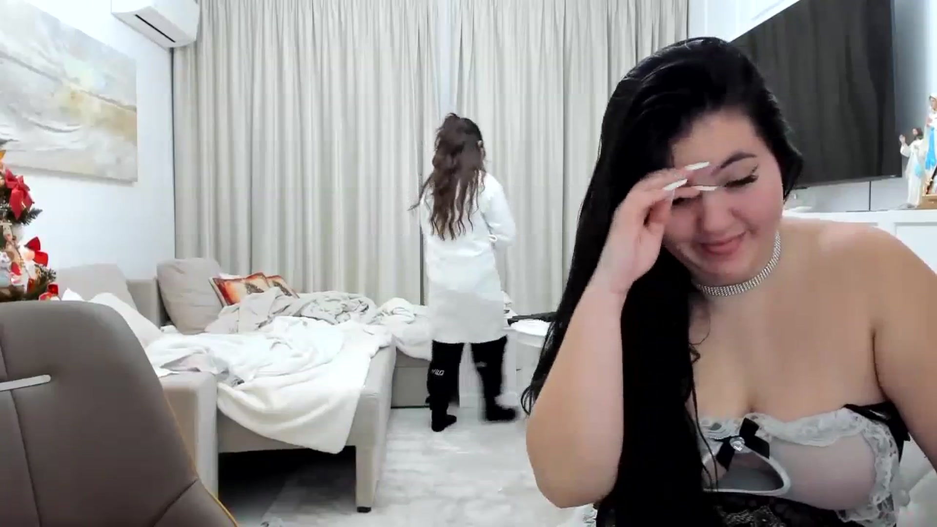Gallery image thumbnail from Wennndyk's myfreecams stream on, 12/24/2023, 01:40 image 5 of 20
