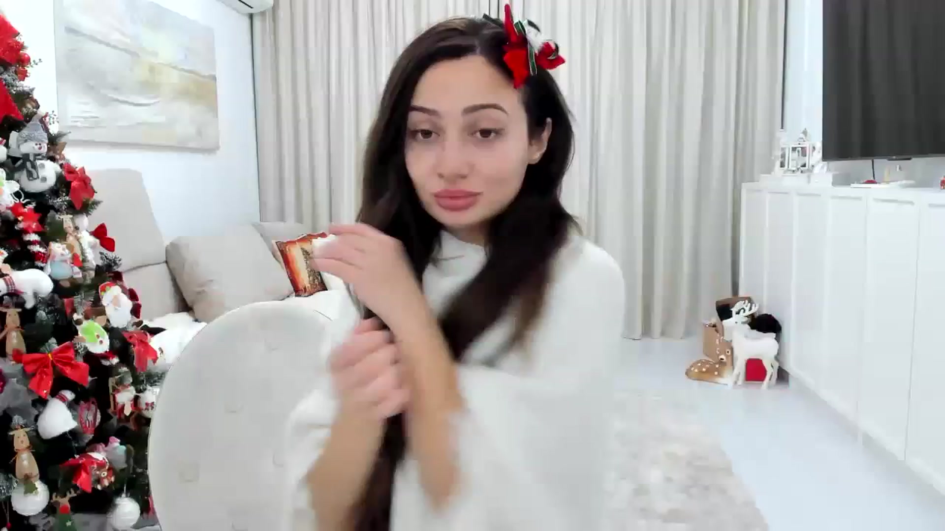 Gallery image thumbnail from Wennndyk's myfreecams stream on, 12/25/2023, 01:08 image 1 of 20