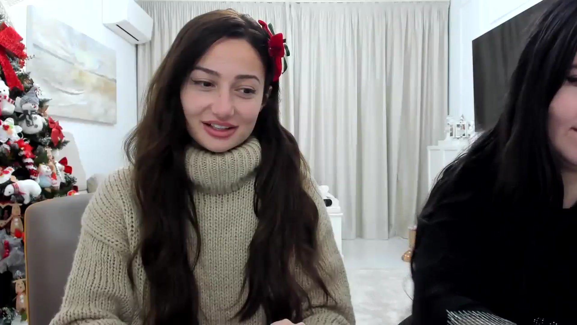 Gallery image thumbnail from Wennndyk's myfreecams stream on, 12/25/2023, 17:06 image 3 of 20