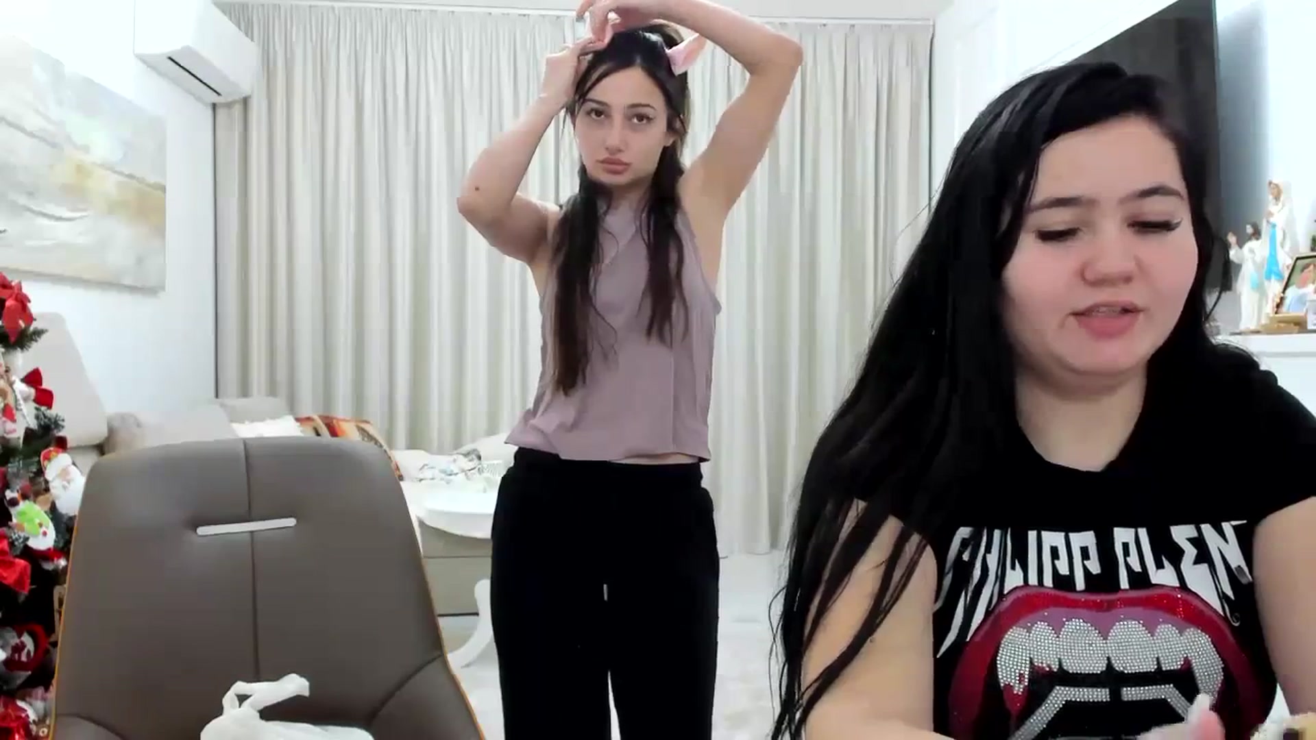 Gallery image thumbnail from Wennndyk's myfreecams stream on, 12/26/2023, 15:44 image 13 of 20