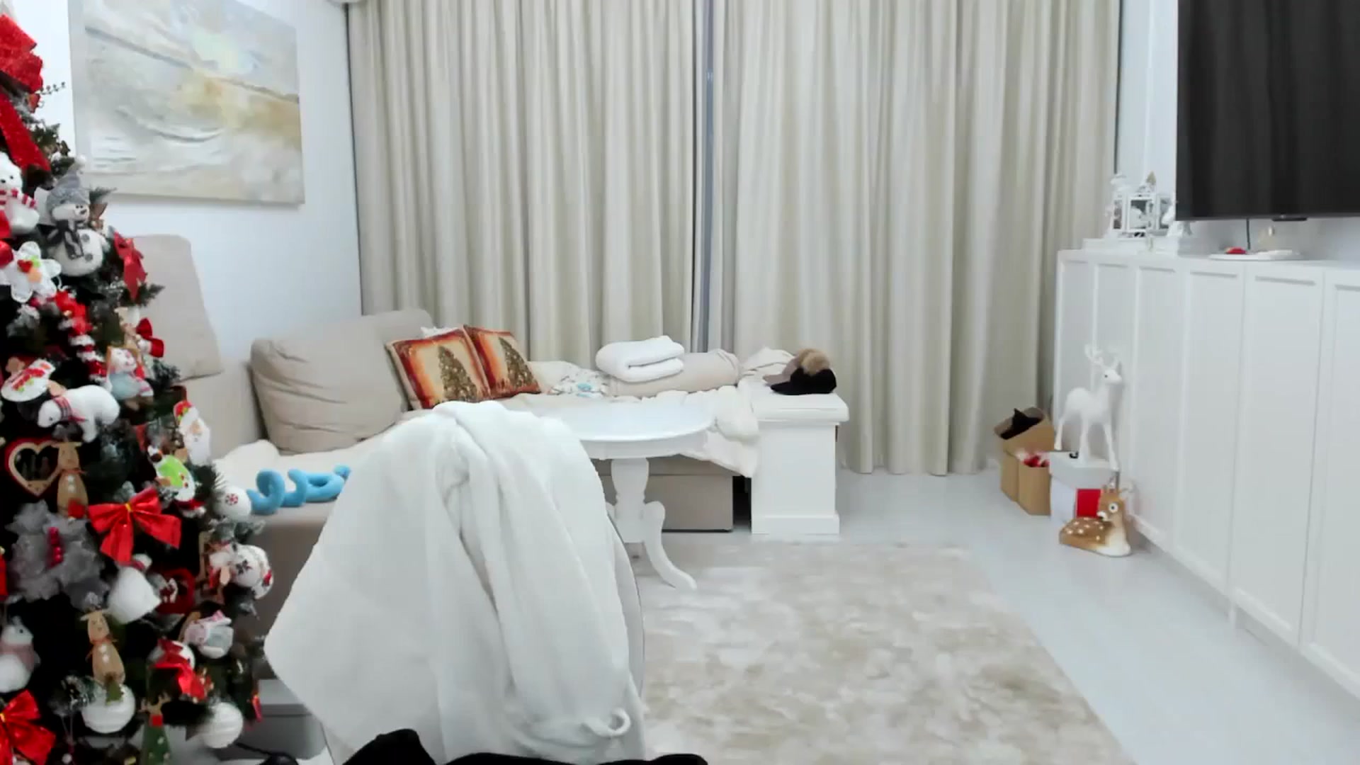Gallery image thumbnail from Wennndyk's myfreecams stream on, 12/31/2023, 22:15 image 11 of 20