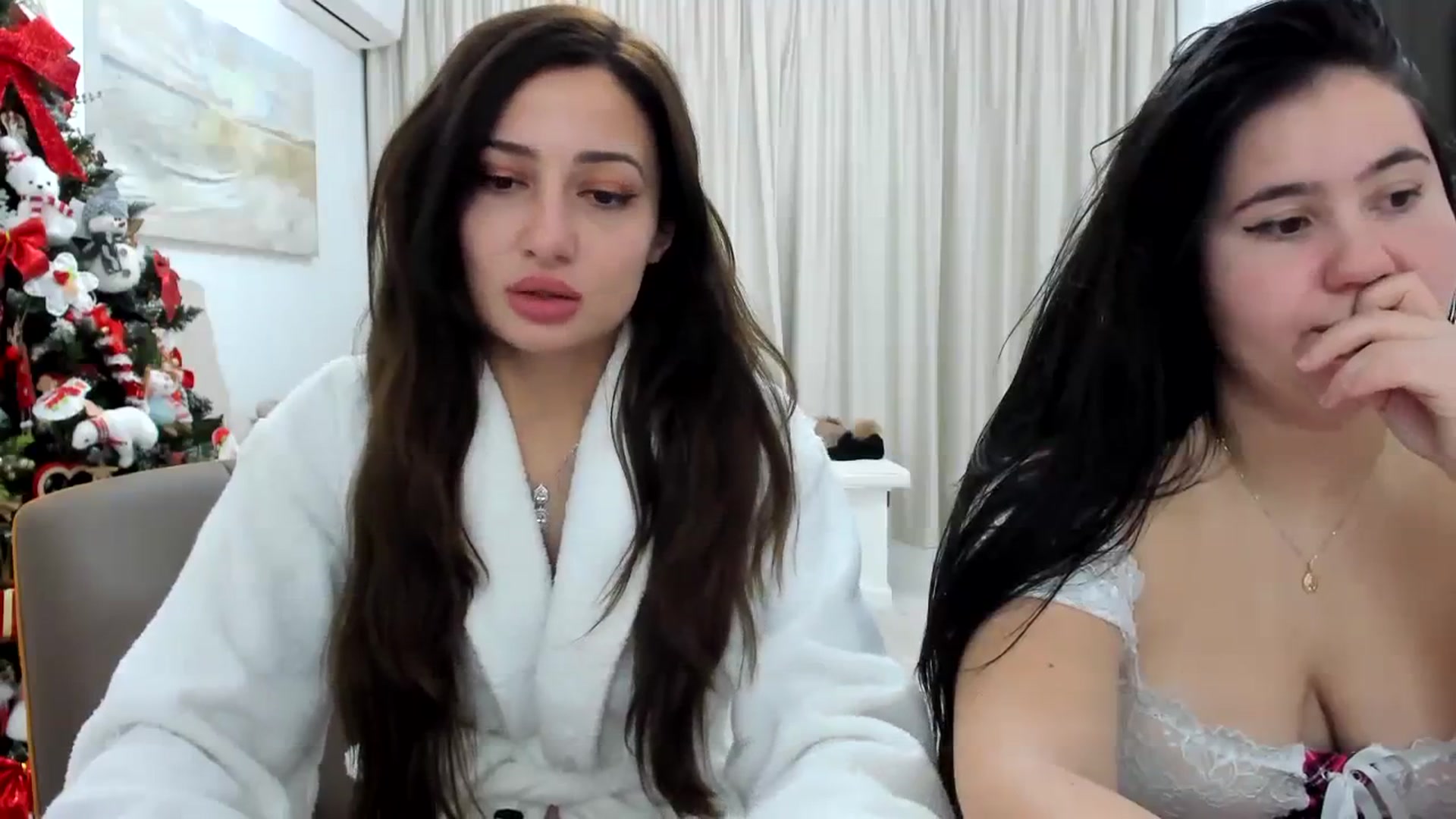 Gallery image thumbnail from Wennndyk's myfreecams stream on, 01/03/2024, 23:16 image 10 of 20