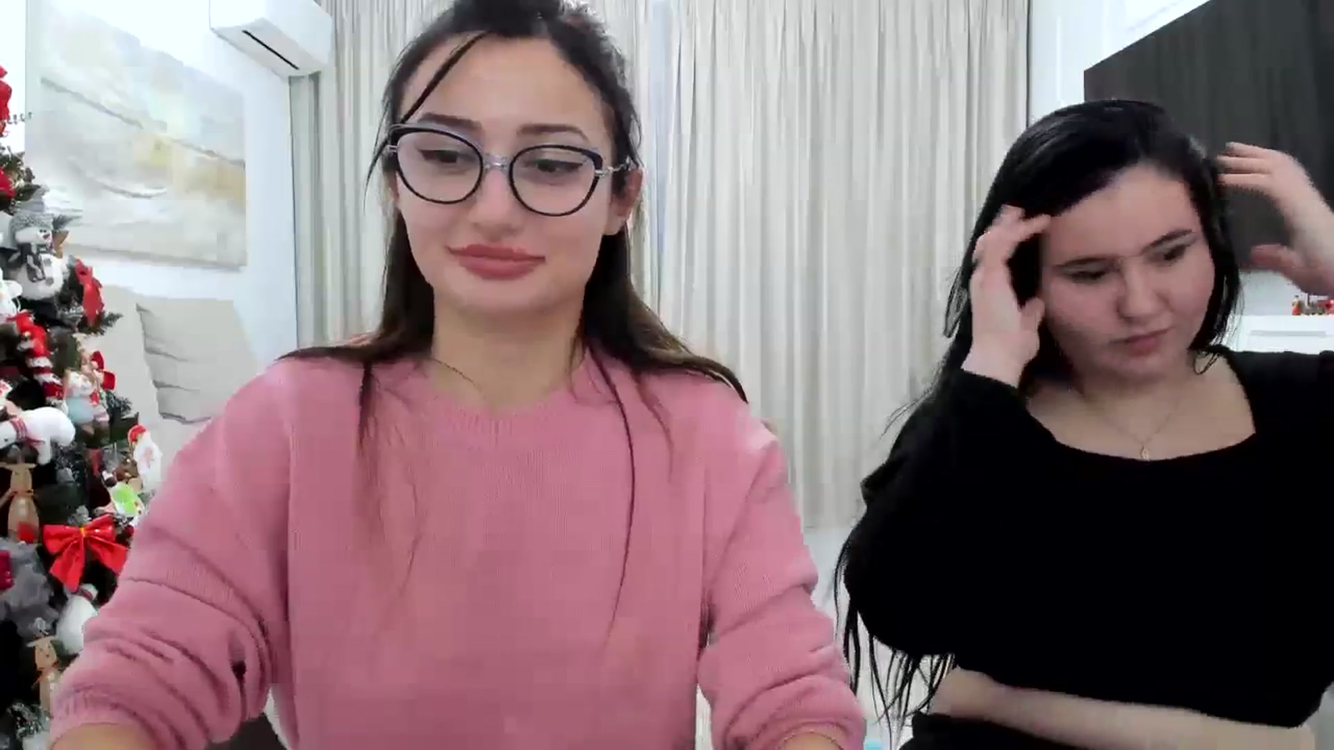 Gallery image thumbnail from Wennndyk's myfreecams stream on, 01/04/2024, 21:41 image 11 of 20