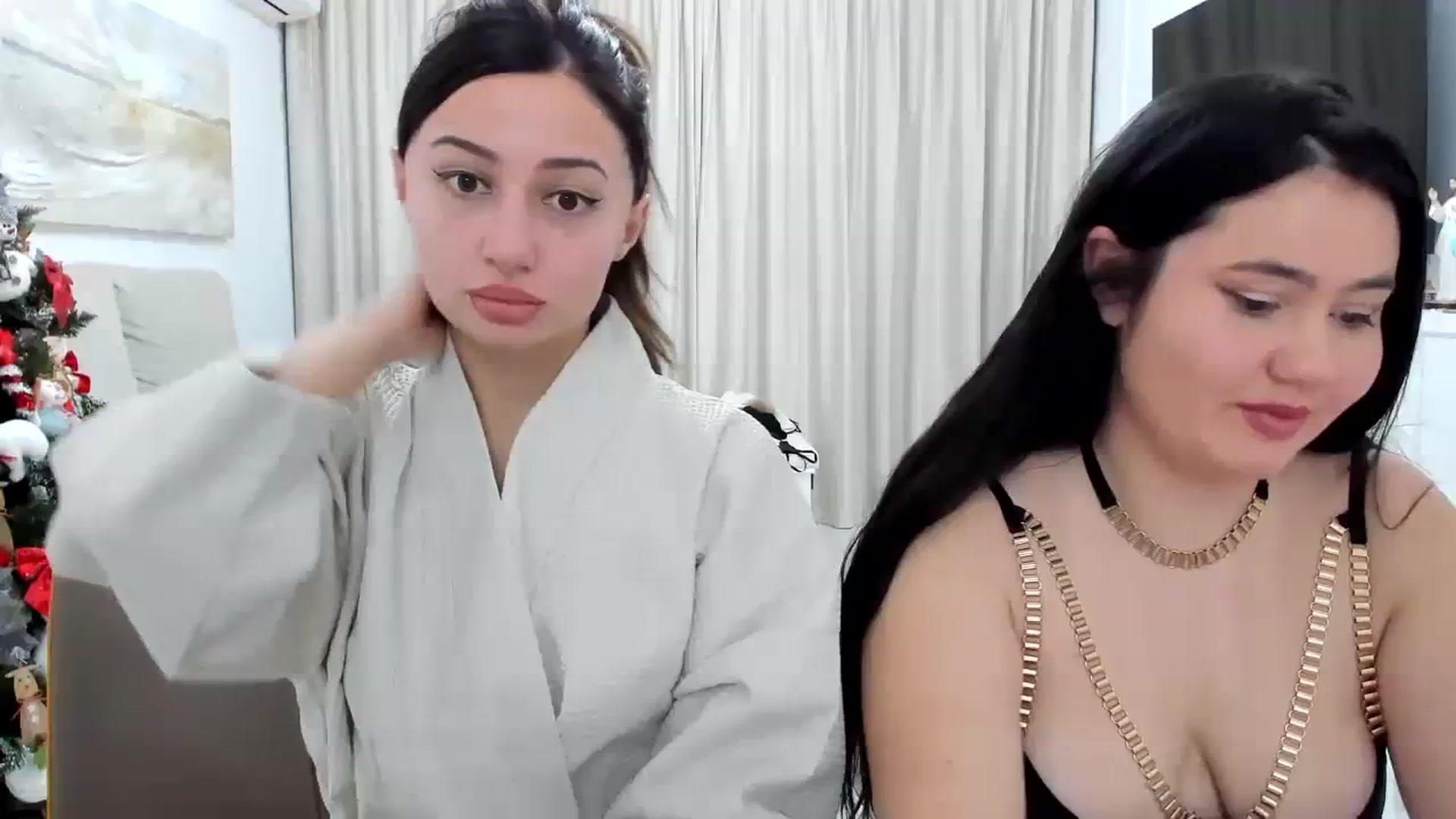 Gallery image thumbnail from Wennndyk's myfreecams stream on, 01/08/2024, 20:38 image 1 of 20