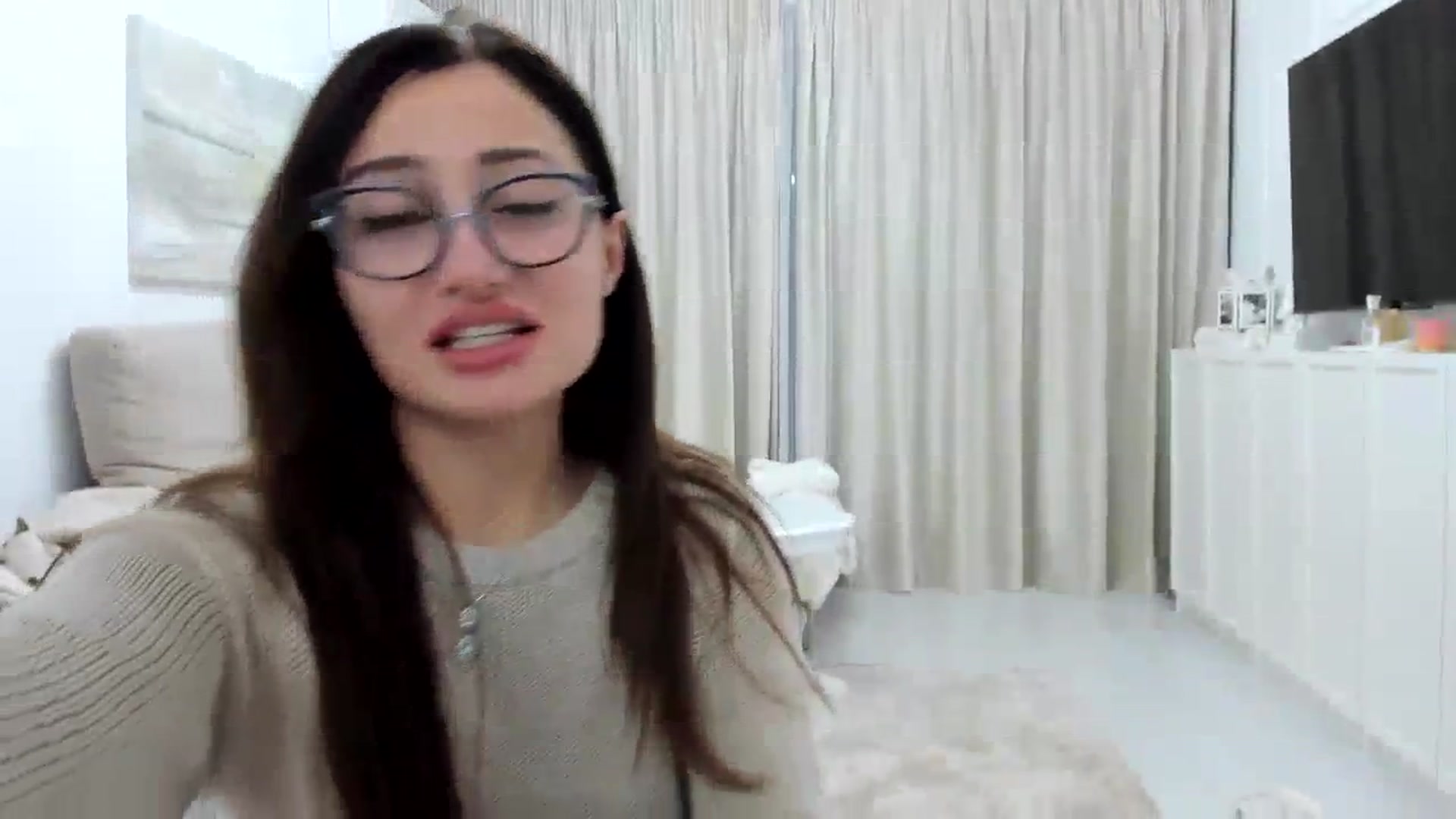 Gallery image thumbnail from Wennndyk's myfreecams stream on, 01/17/2024, 19:32 image 5 of 20