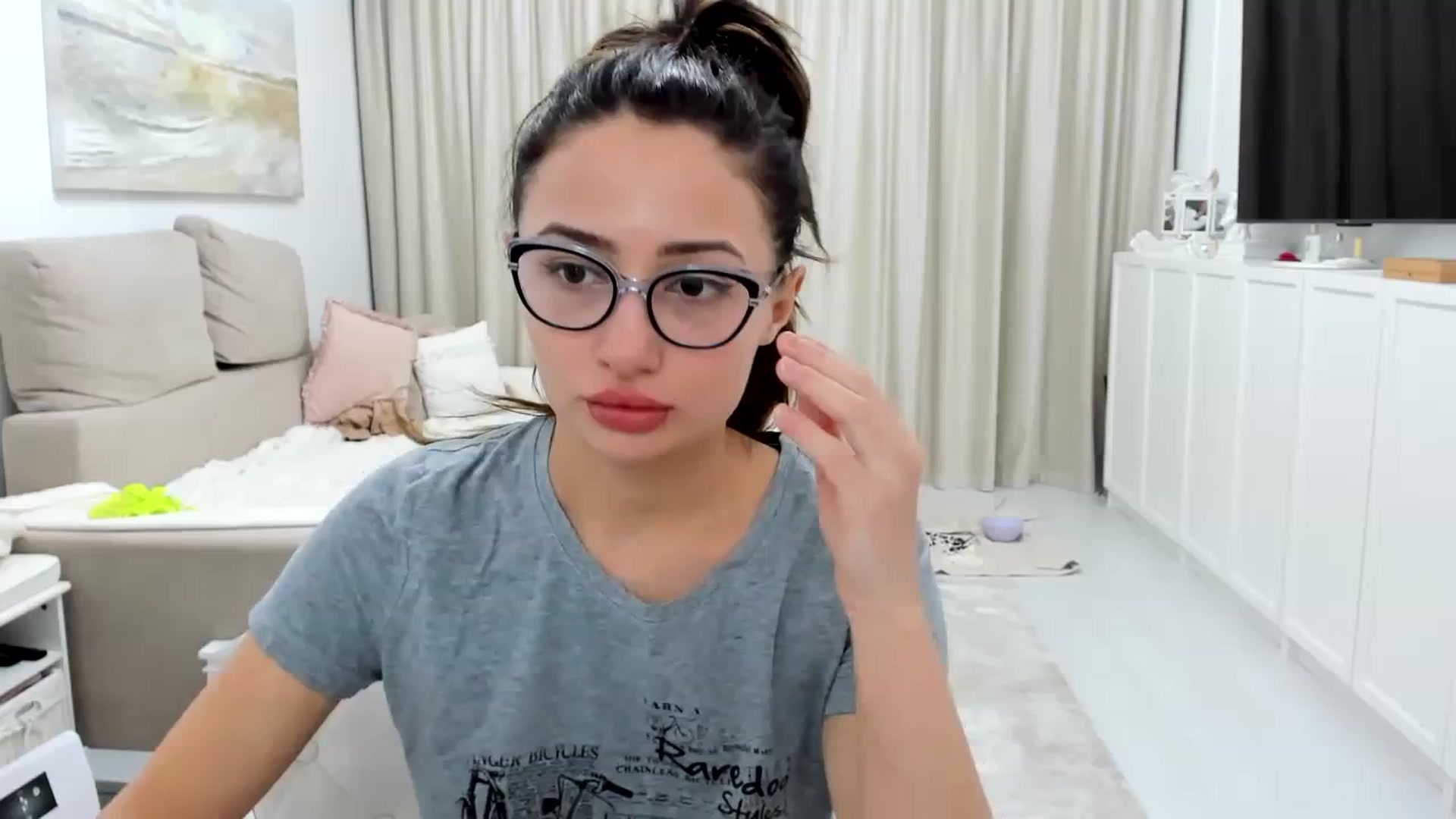 Gallery image thumbnail from Wennndyk's myfreecams stream on, 02/03/2024, 02:42 image 18 of 20