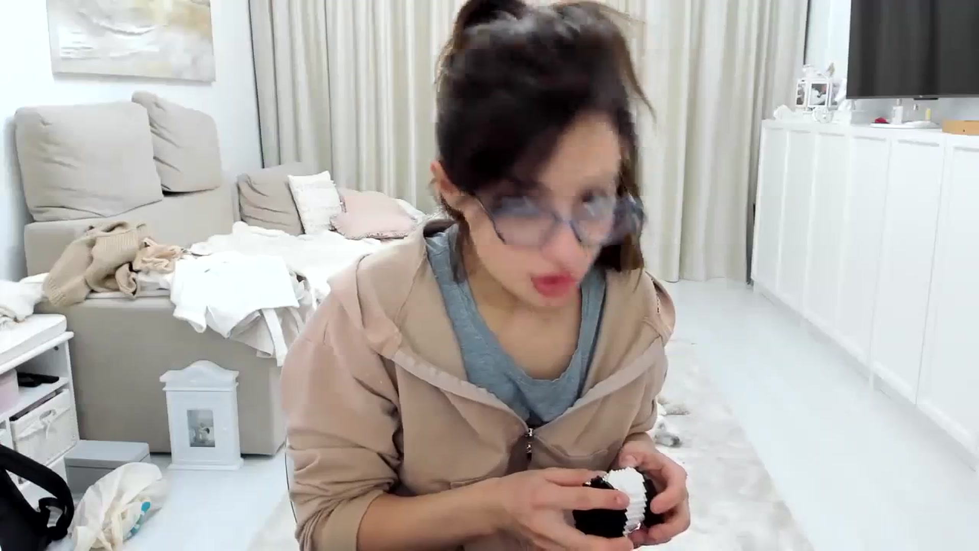 Gallery image thumbnail from Wennndyk's myfreecams stream on, 02/03/2024, 20:36 image 8 of 20