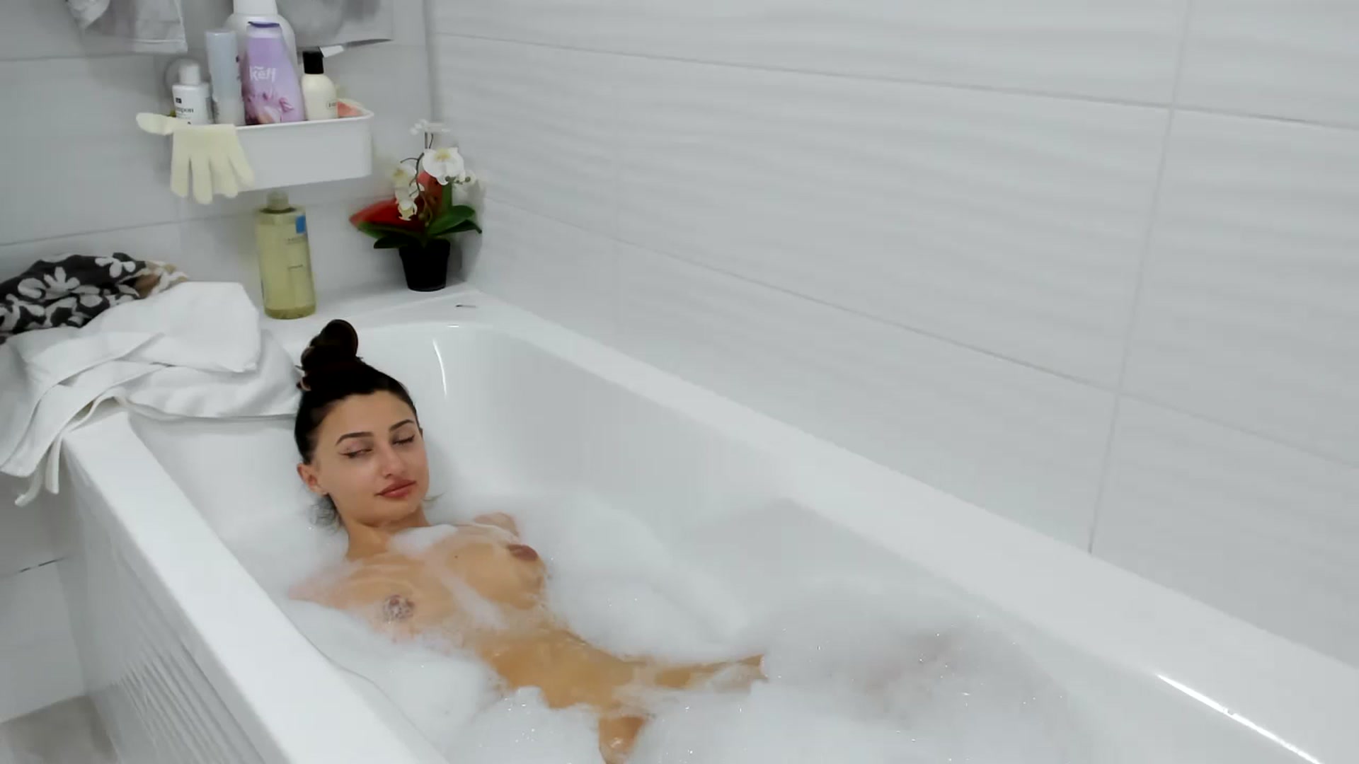Gallery image thumbnail from Wennndyk's myfreecams stream on, 02/10/2024, 24:29 image 16 of 20