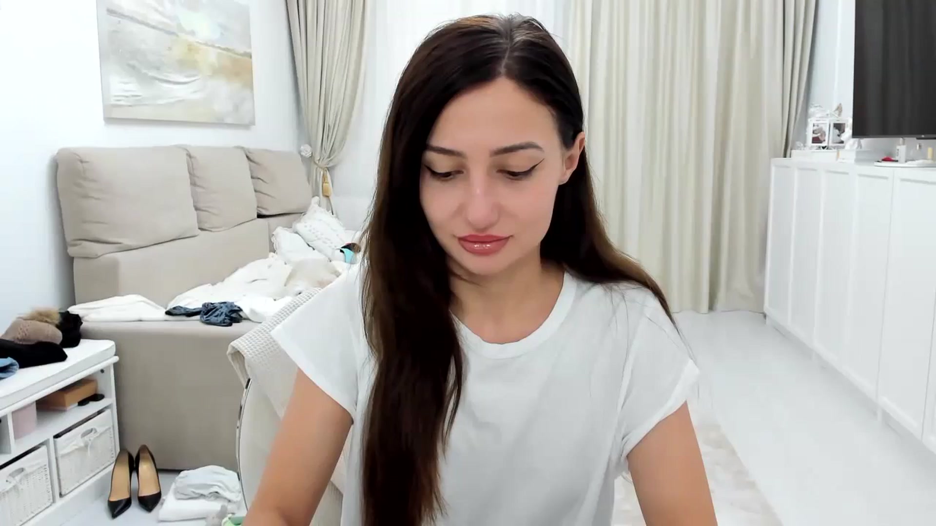 Gallery image thumbnail from Wennndyk's myfreecams stream on, 02/11/2024, 17:18 image 1 of 20
