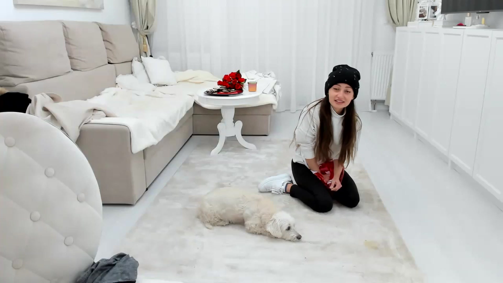 Gallery image thumbnail from Wennndyk's myfreecams stream on, 02/18/2024, 22:17 image 8 of 20