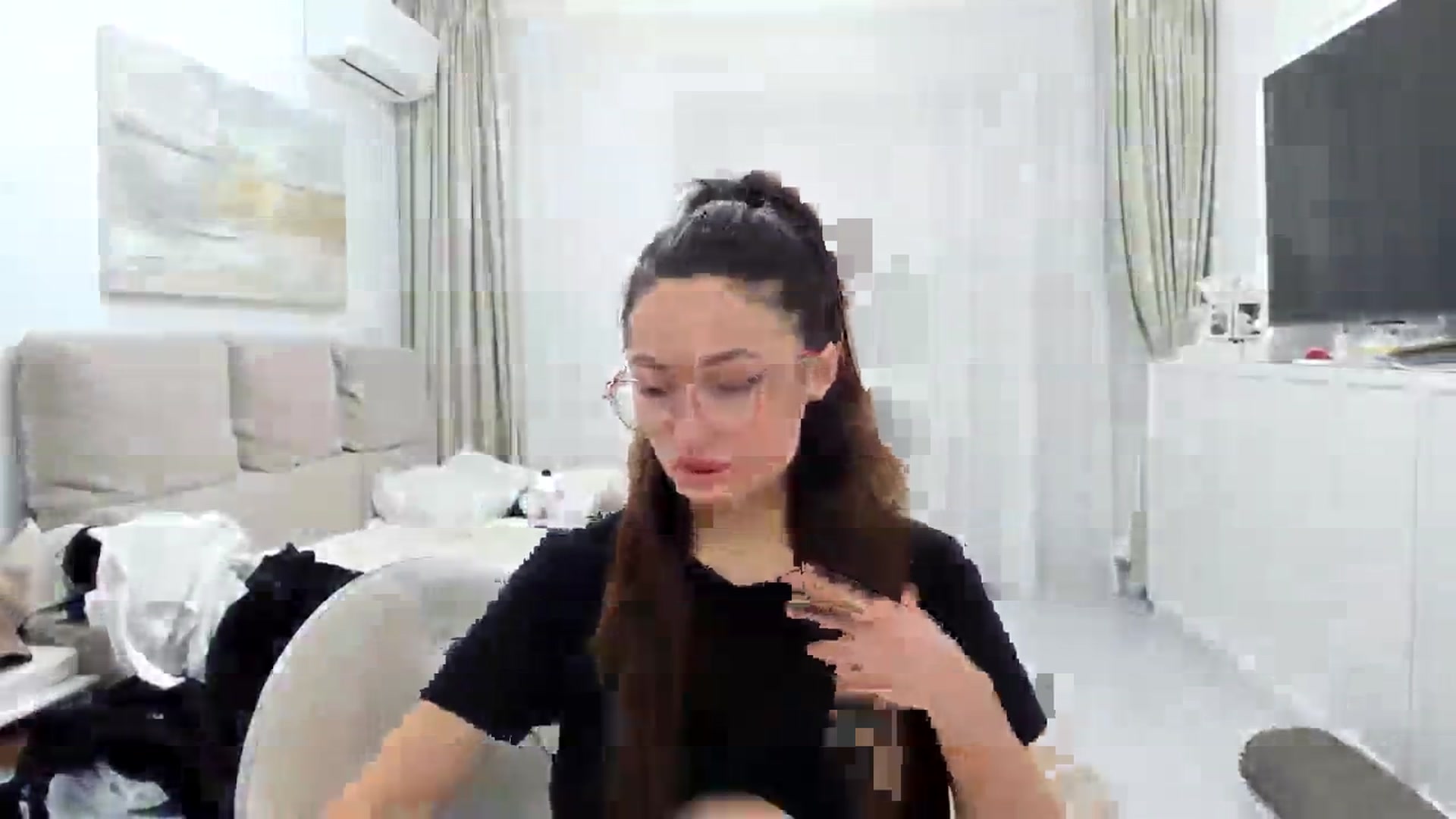 Gallery image thumbnail from Wennndyk's myfreecams stream on, 03/14/2024, 03:00 image 18 of 20