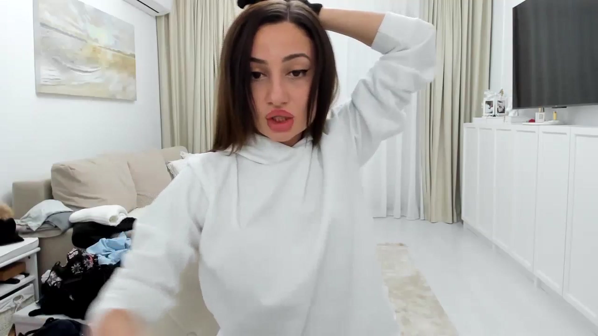 Gallery image thumbnail from Wennndyk's myfreecams stream on, 03/22/2024, 22:22 image 2 of 20