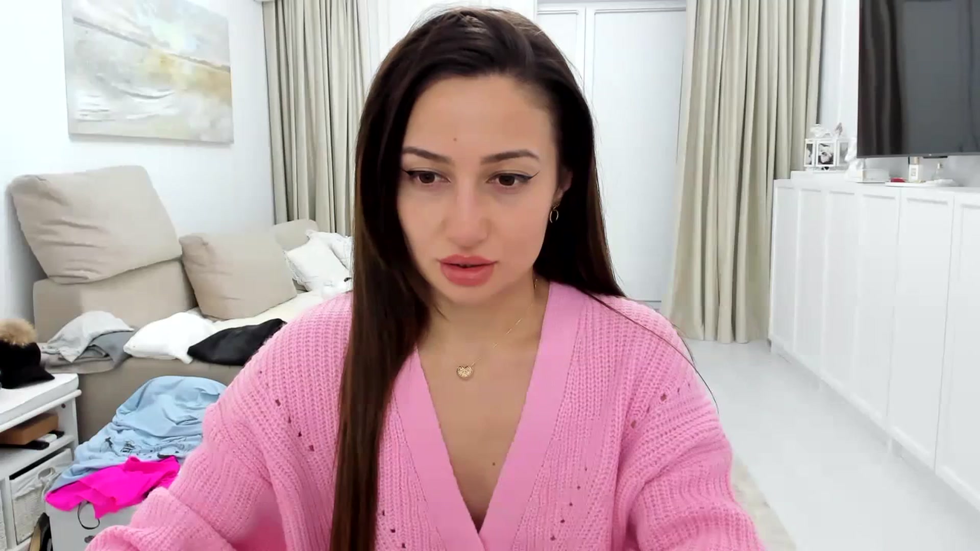 Gallery image thumbnail from Wennndyk's myfreecams stream on, 03/23/2024, 22:54 image 17 of 20
