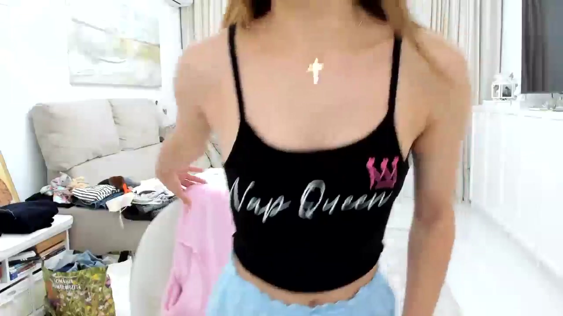 Gallery image thumbnail from Wennndyk's myfreecams stream on, 05/12/2024, 21:05 image 19 of 20