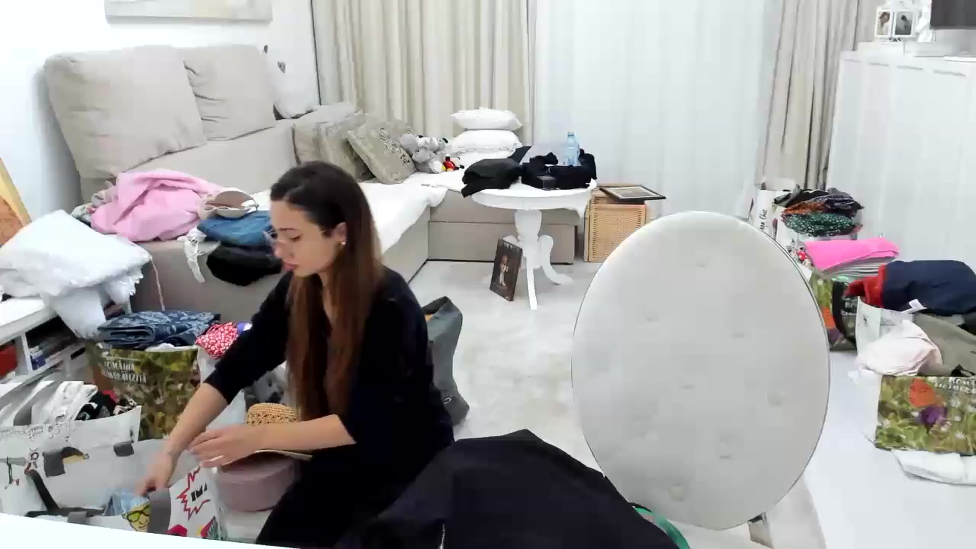 Gallery image thumbnail from Wennndyk's myfreecams stream on, 05/17/2024, 23:55 image 1 of 20