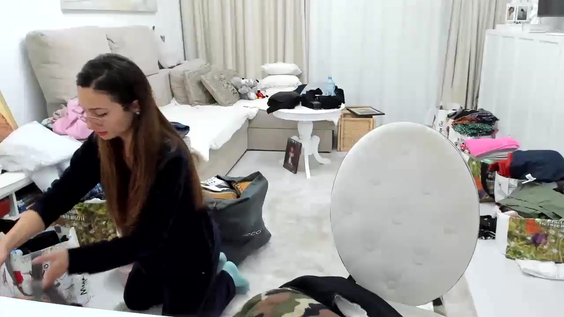 Gallery image thumbnail from Wennndyk's myfreecams stream on, 05/17/2024, 23:55 image 6 of 20