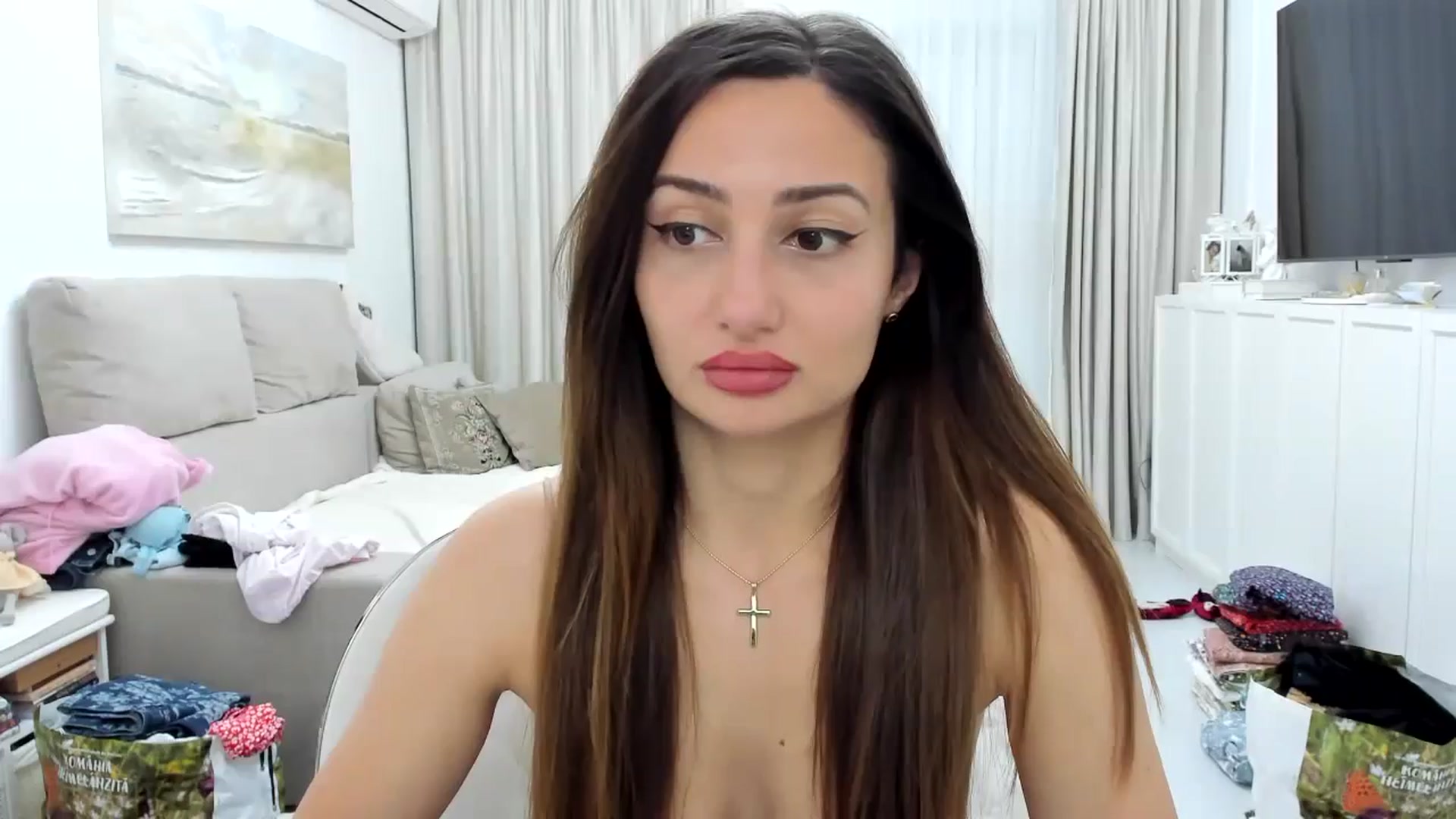 Gallery image thumbnail from Wennndyk's myfreecams stream on, 05/23/2024, 21:59 image 14 of 20